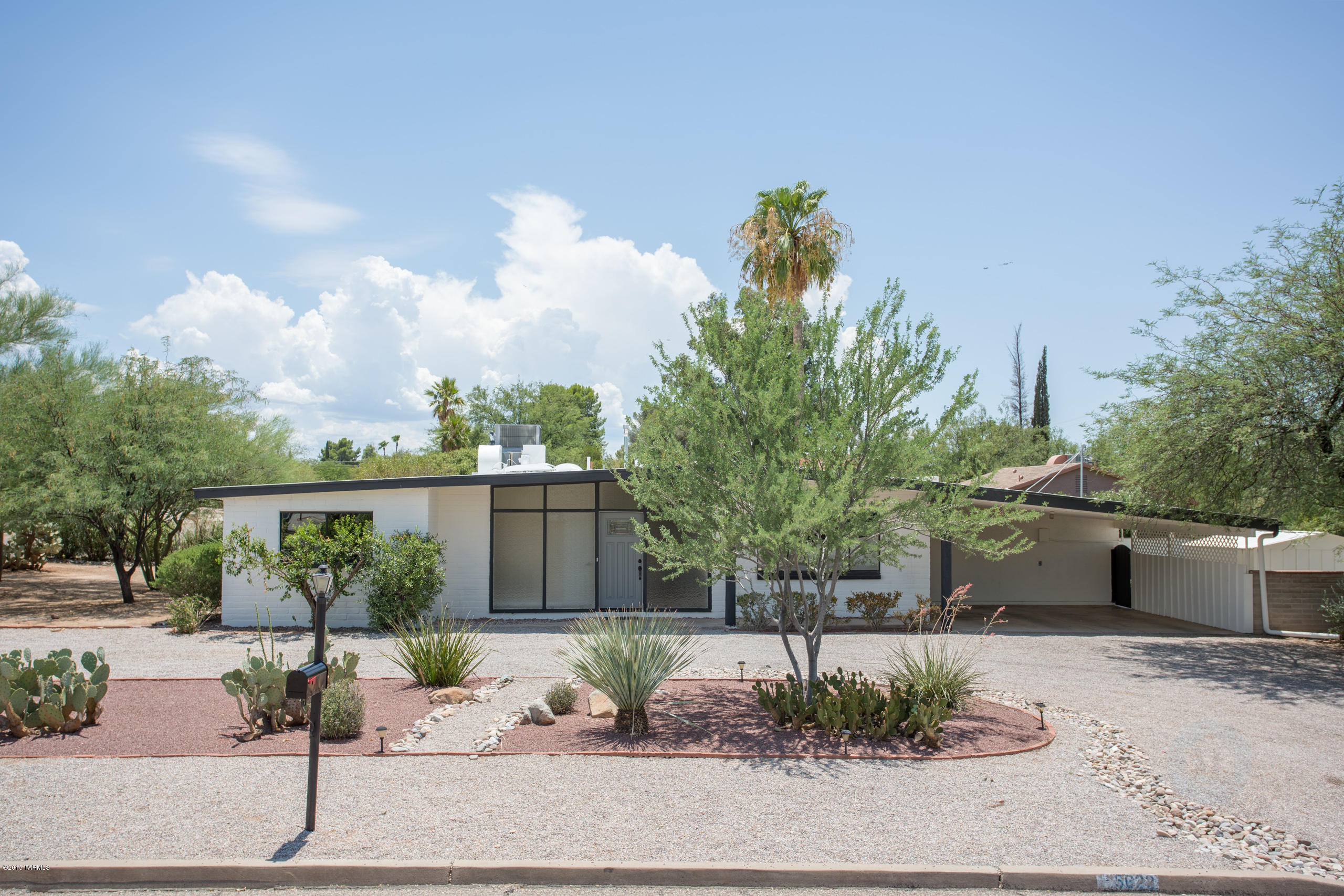 Wilshire Heights - Residential
