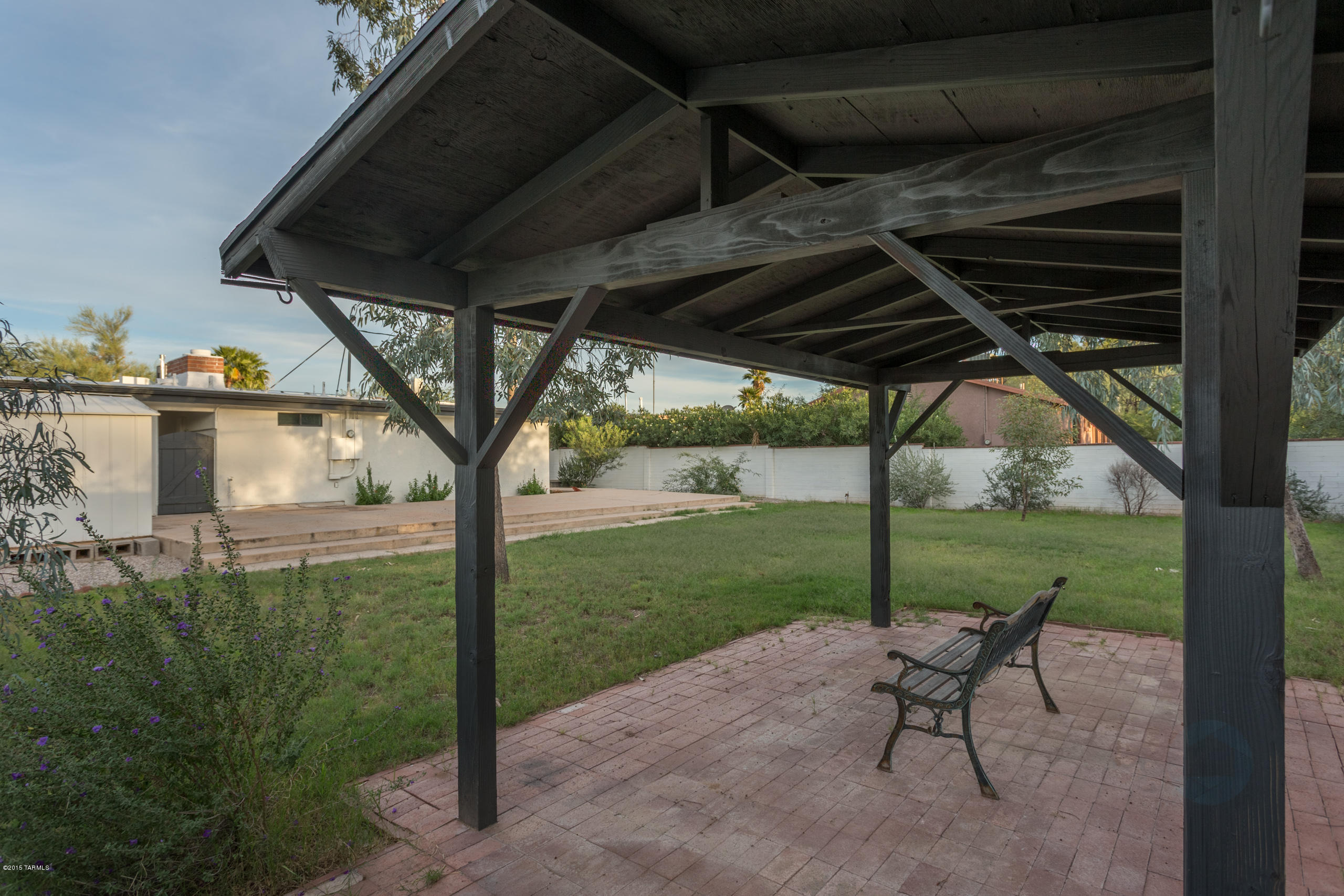 Wilshire Heights - Residential