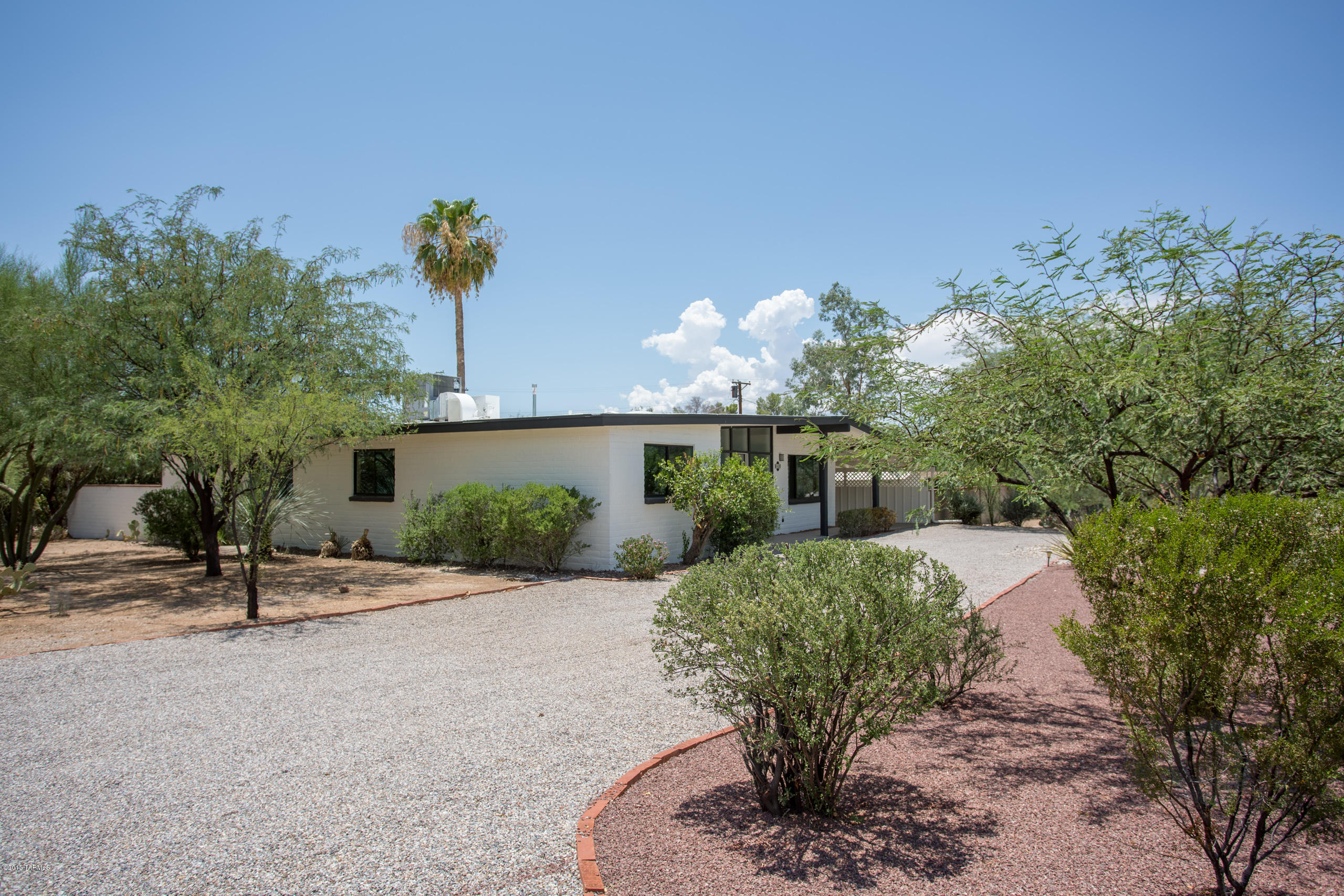 Wilshire Heights - Residential