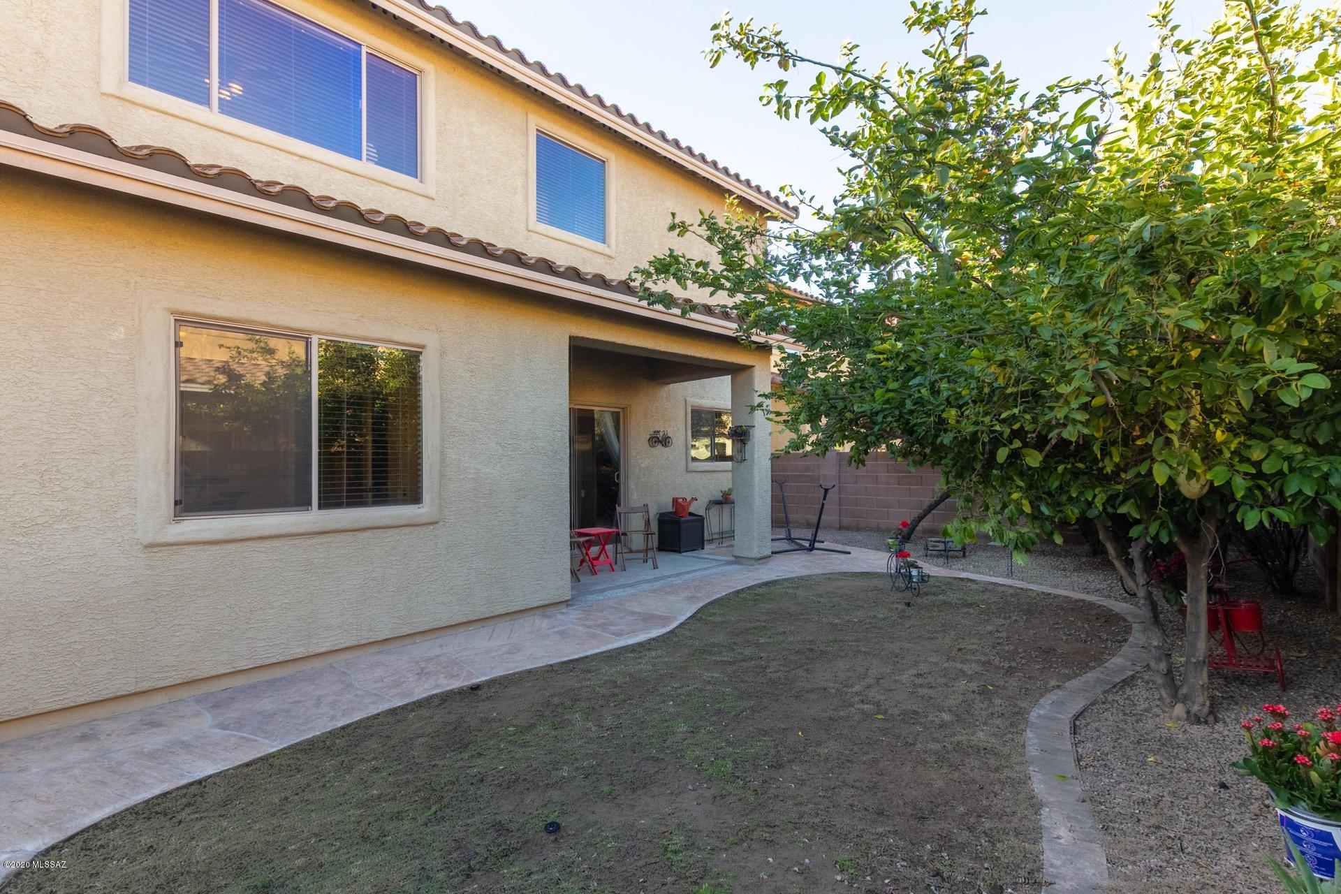 Paseo del Rio - Residential