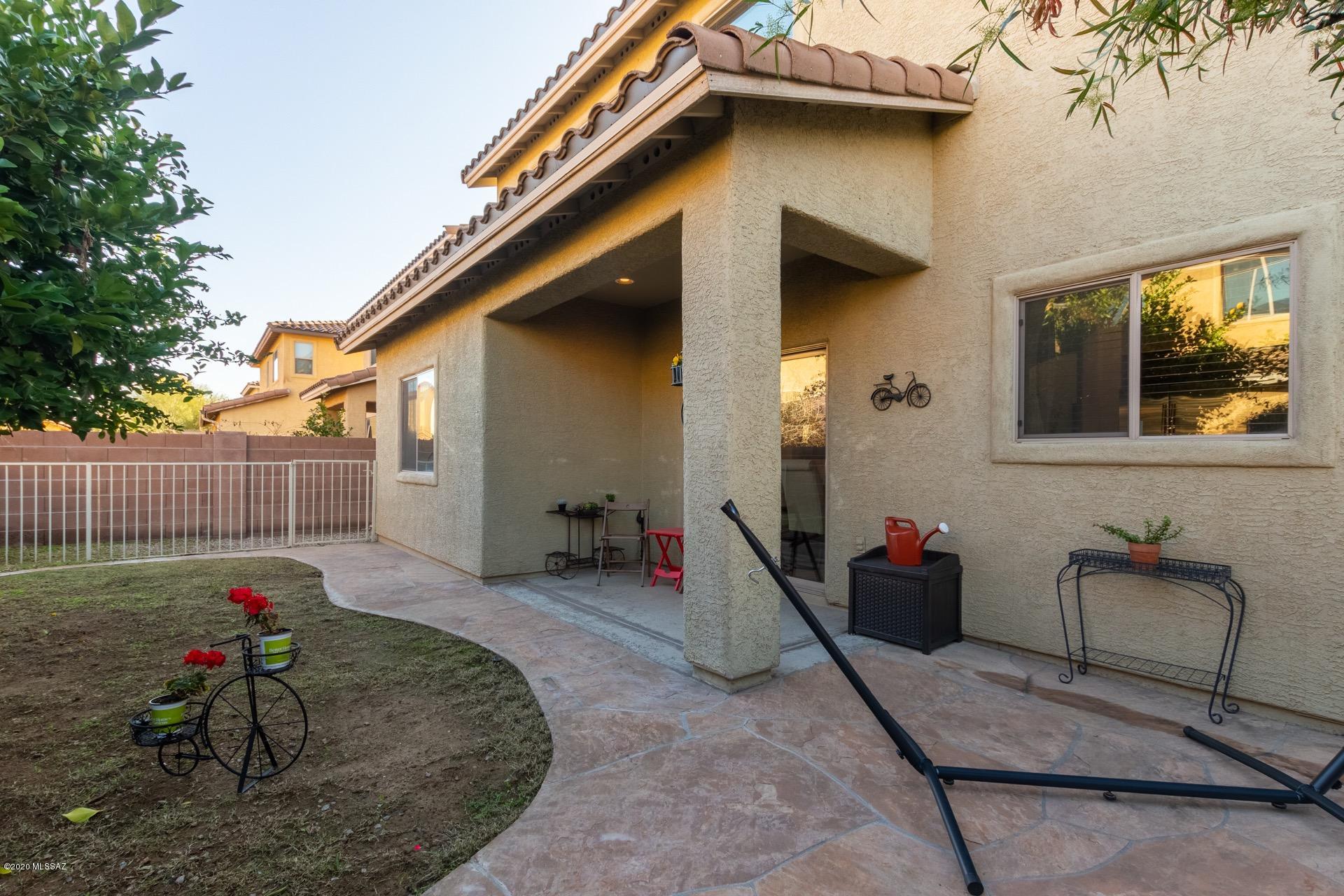 Paseo del Rio - Residential