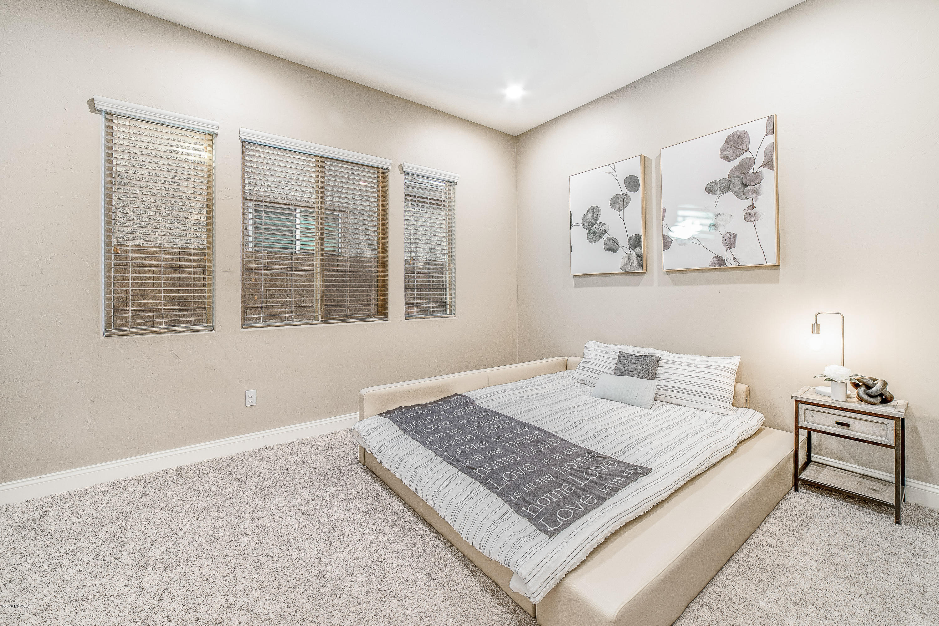 Eagles Rest SQ20152890001 - Residential