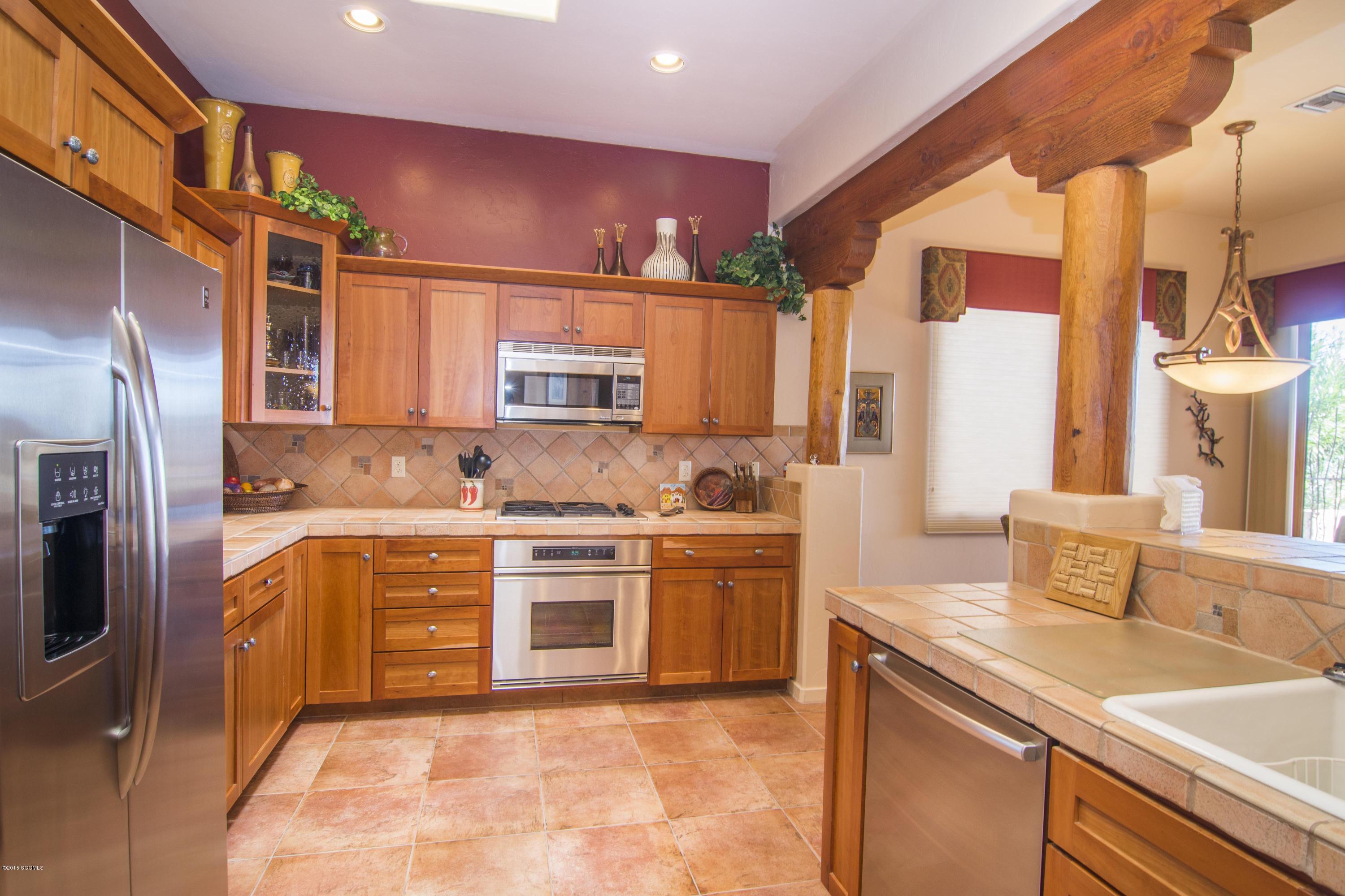 Barrio San Miguel Patio Homes - Residential