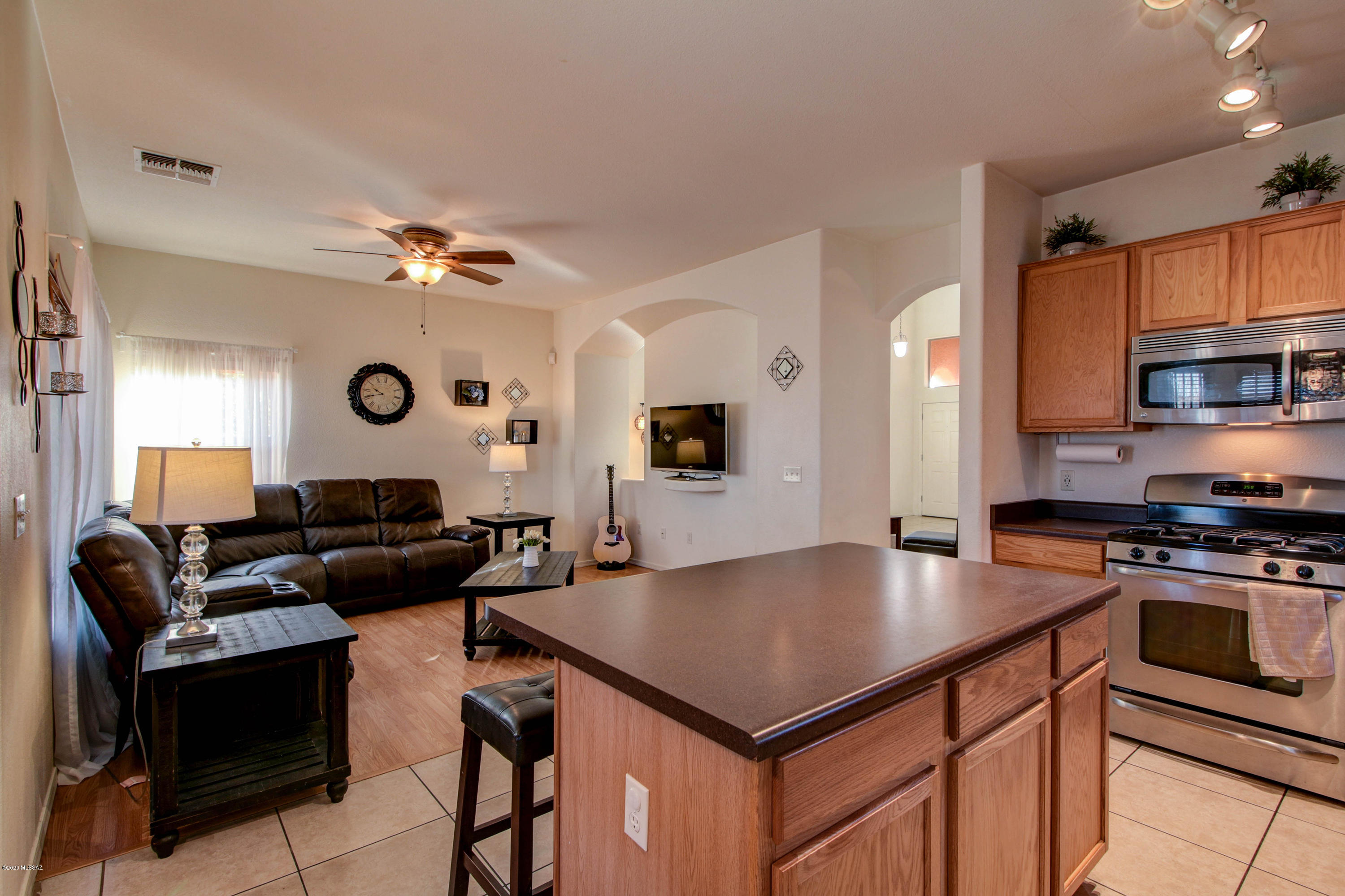Tres Pueblos - Residential