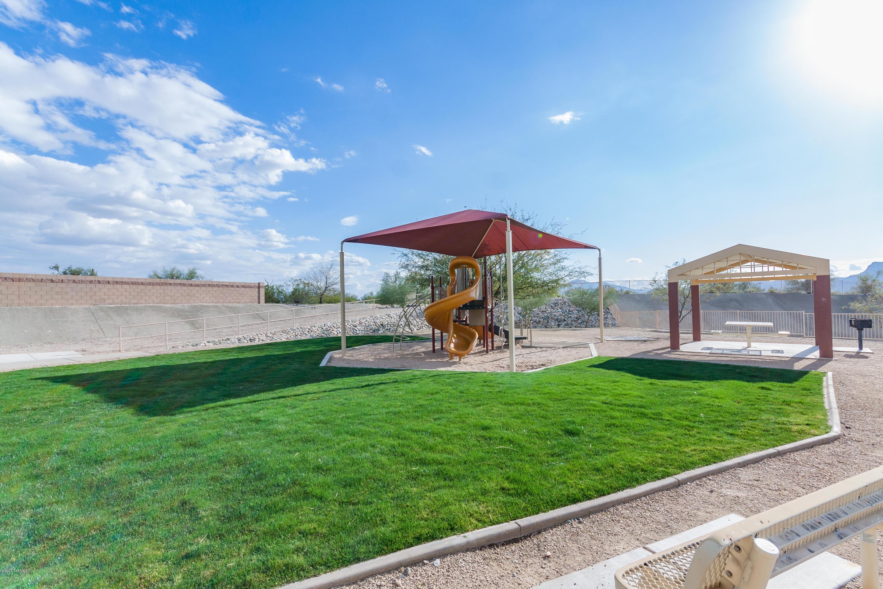 Oasis Hills - Residential