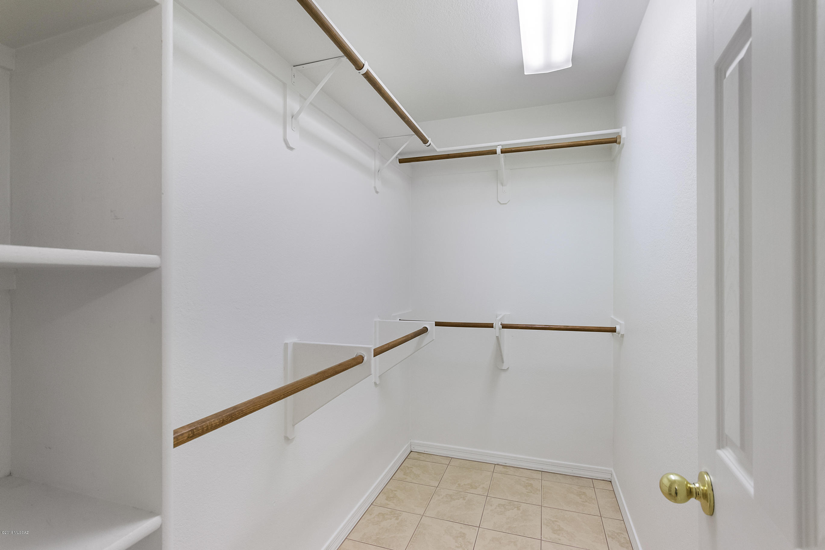 Serenata (1-98) - Residential