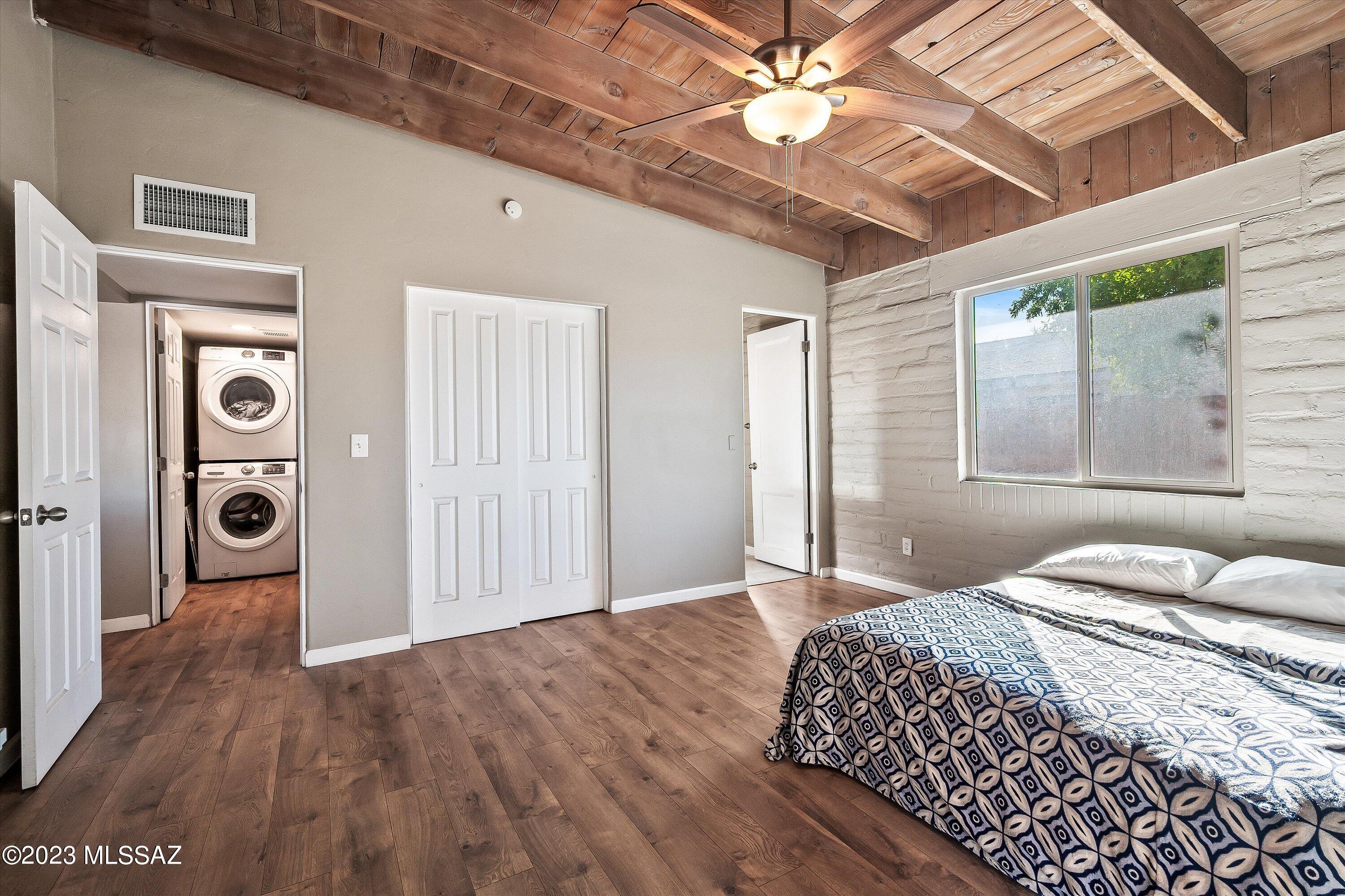 Loralyn - Residential