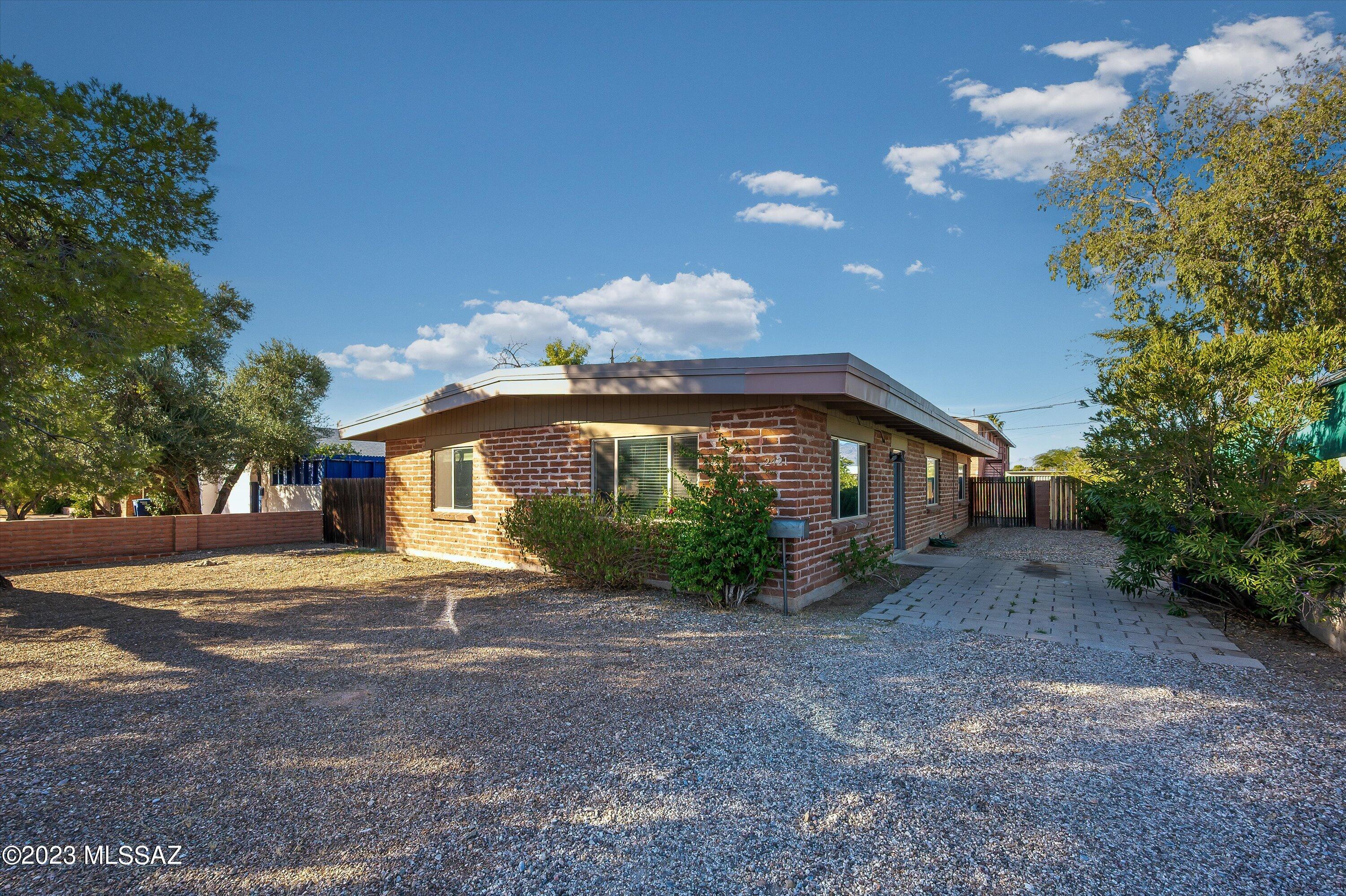 Loralyn - Residential