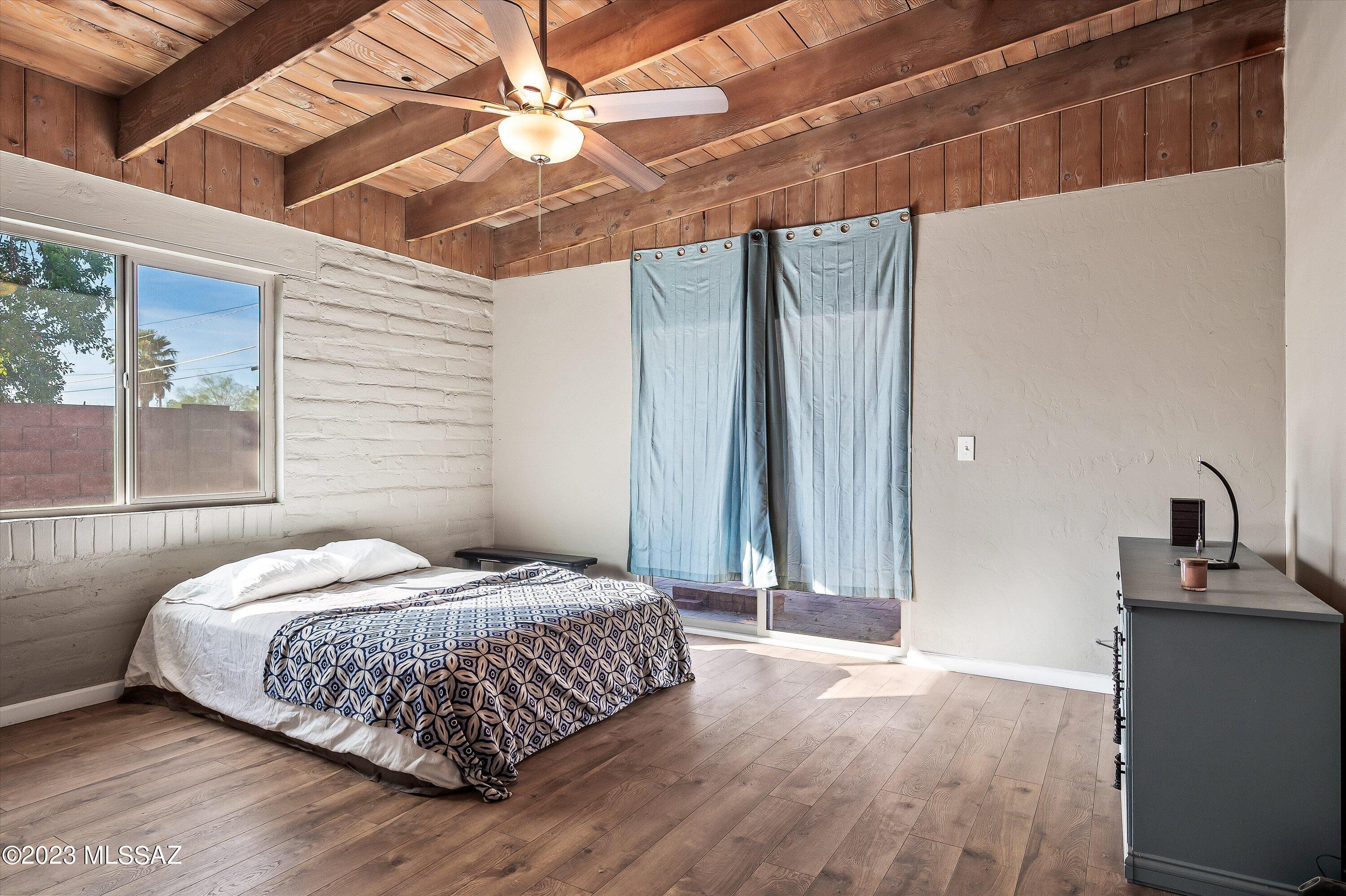 Loralyn - Residential