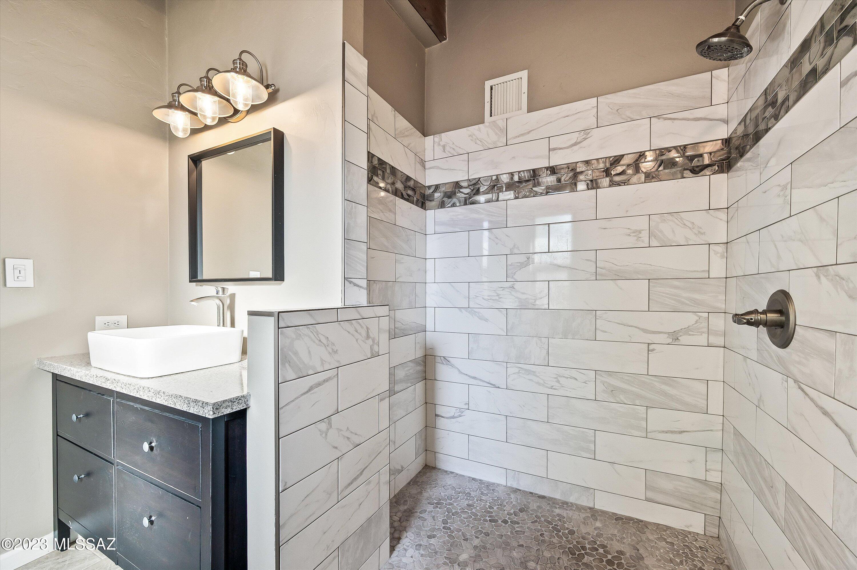 Loralyn - Residential