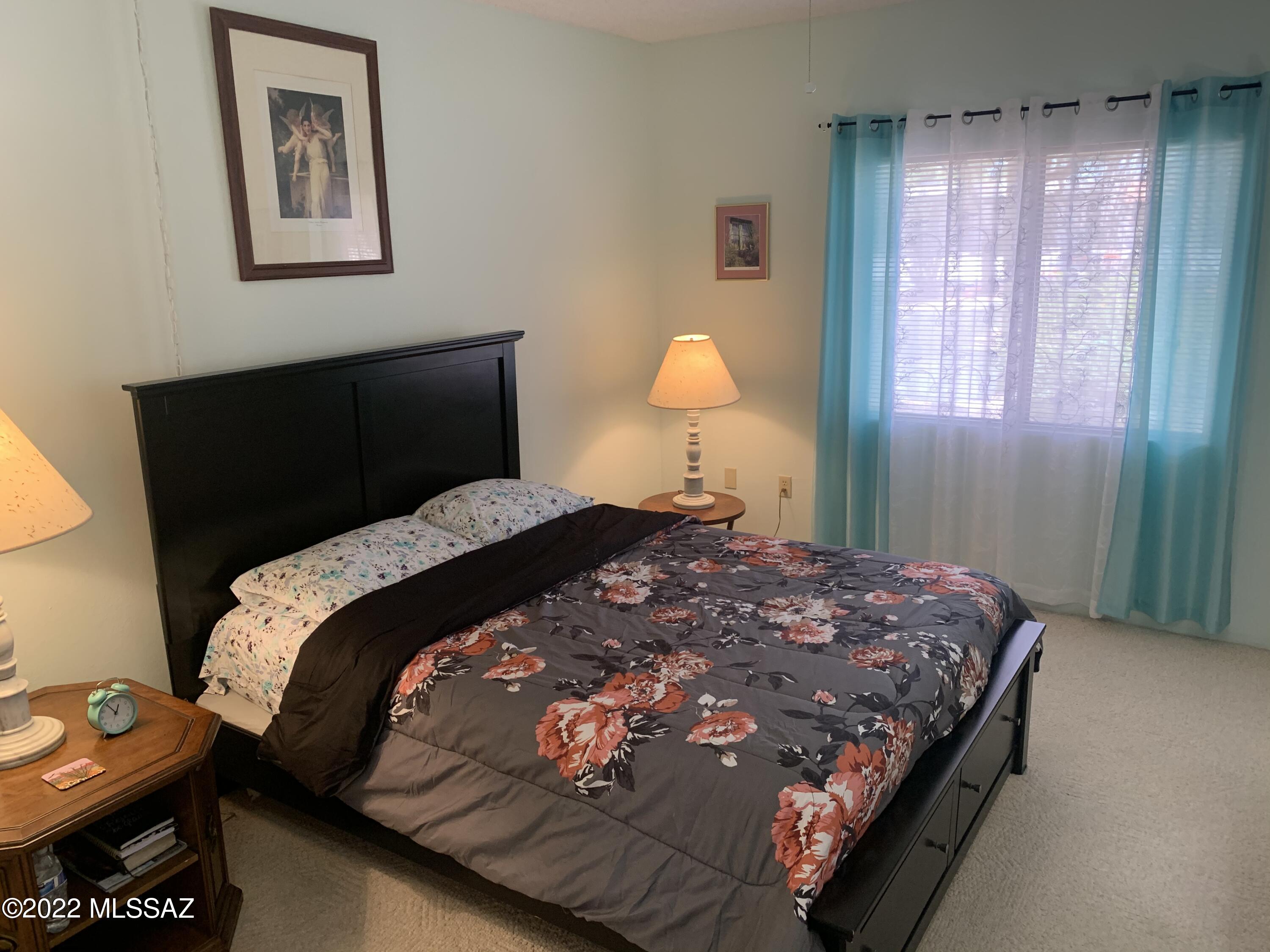 Green Valley Desert Meadows Townhouses (82-197) - Residential