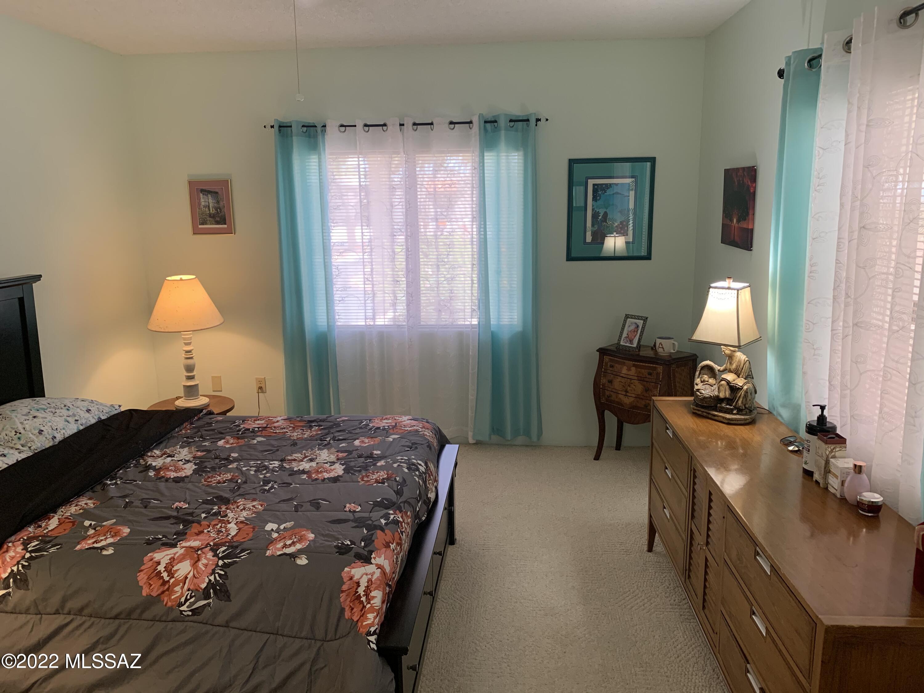 Green Valley Desert Meadows Townhouses (82-197) - Residential