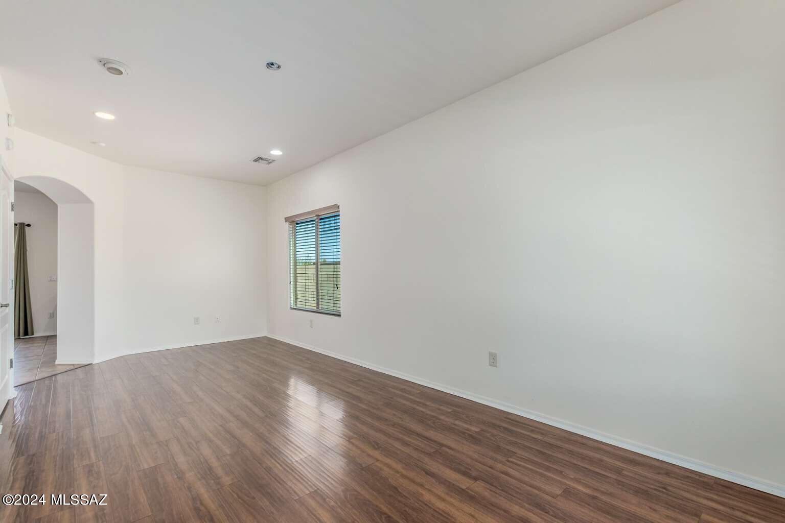 Empire Heights (1-241) - Residential