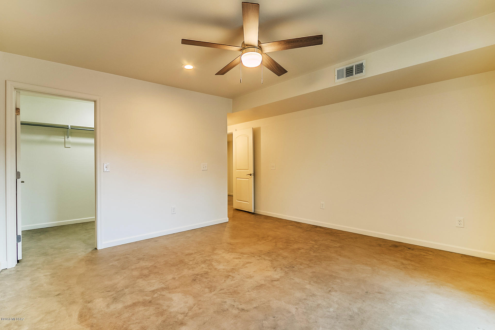 Mountain View Acre Farms - Residential