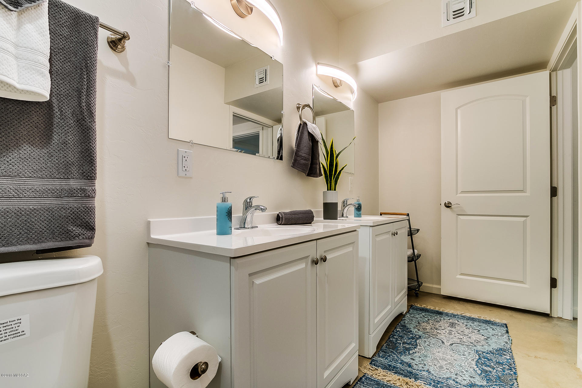 Mountain View Acre Farms - Residential