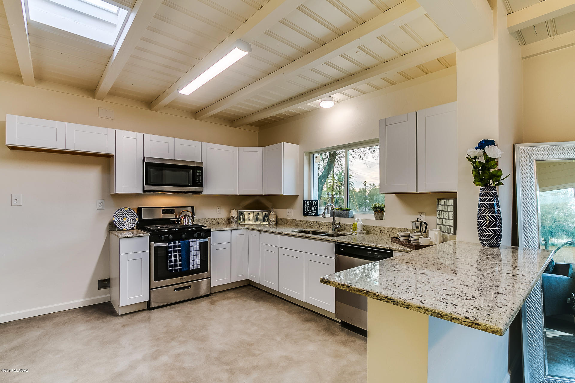 Mountain View Acre Farms - Residential