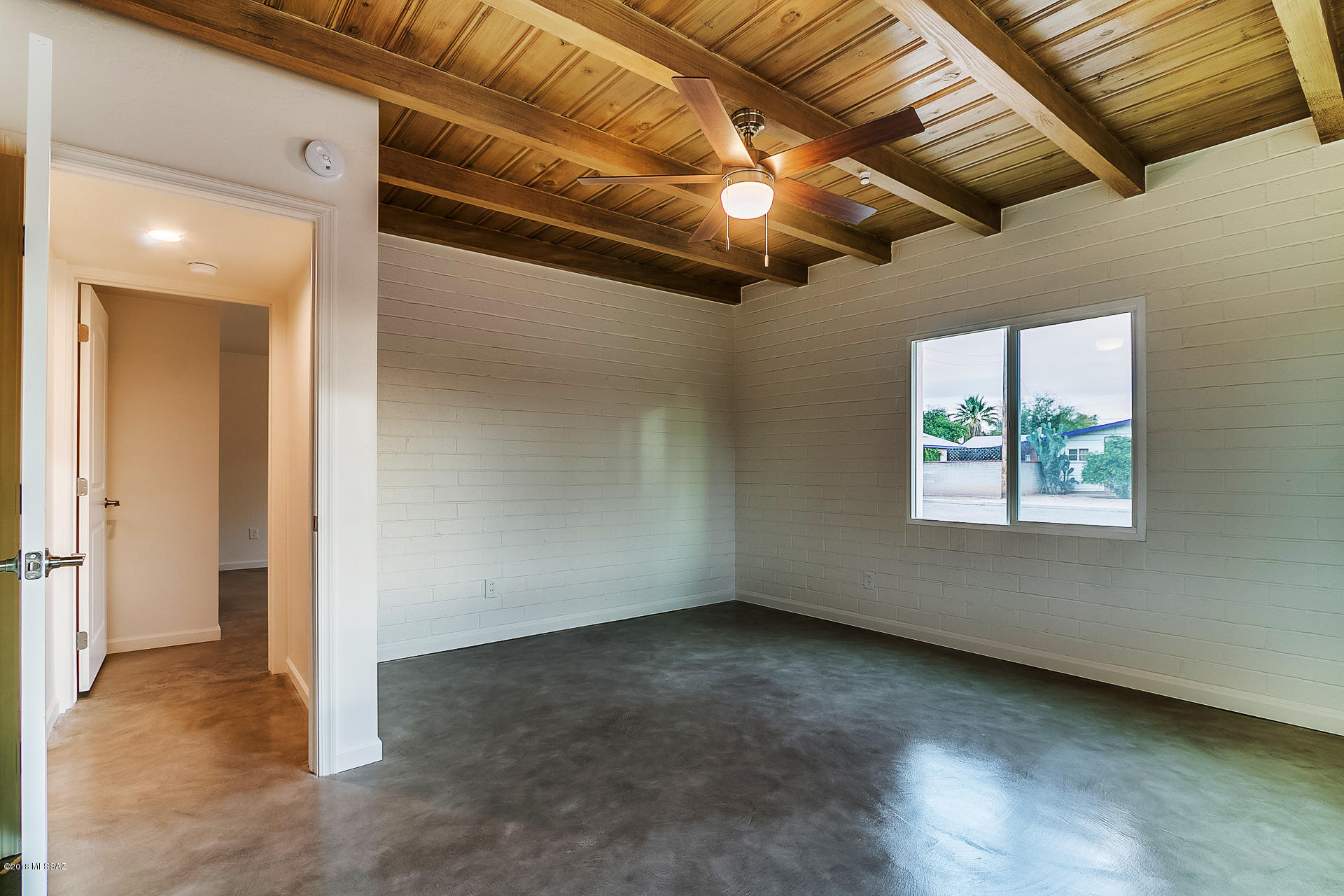 Mountain View Acre Farms - Residential