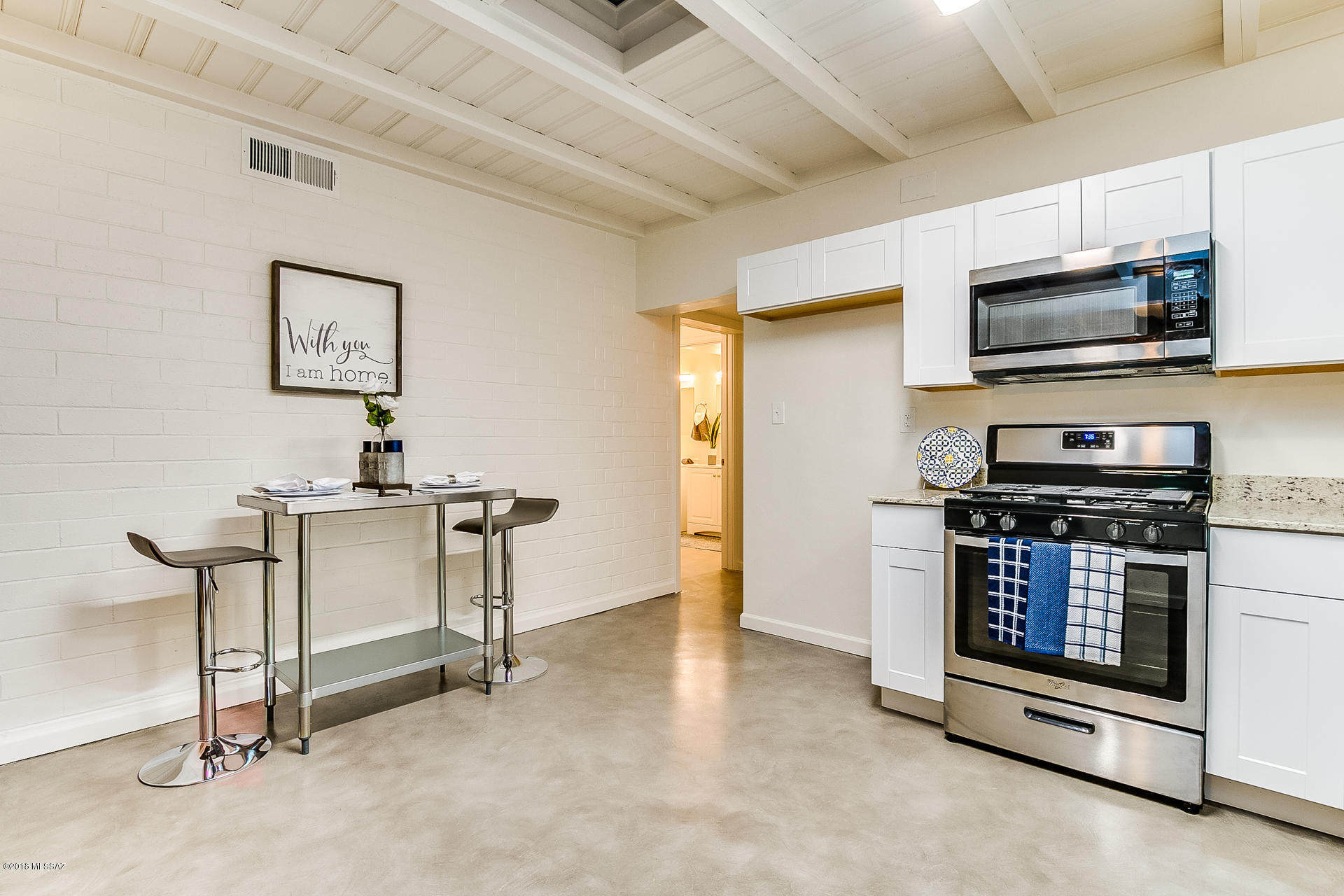 Mountain View Acre Farms - Residential