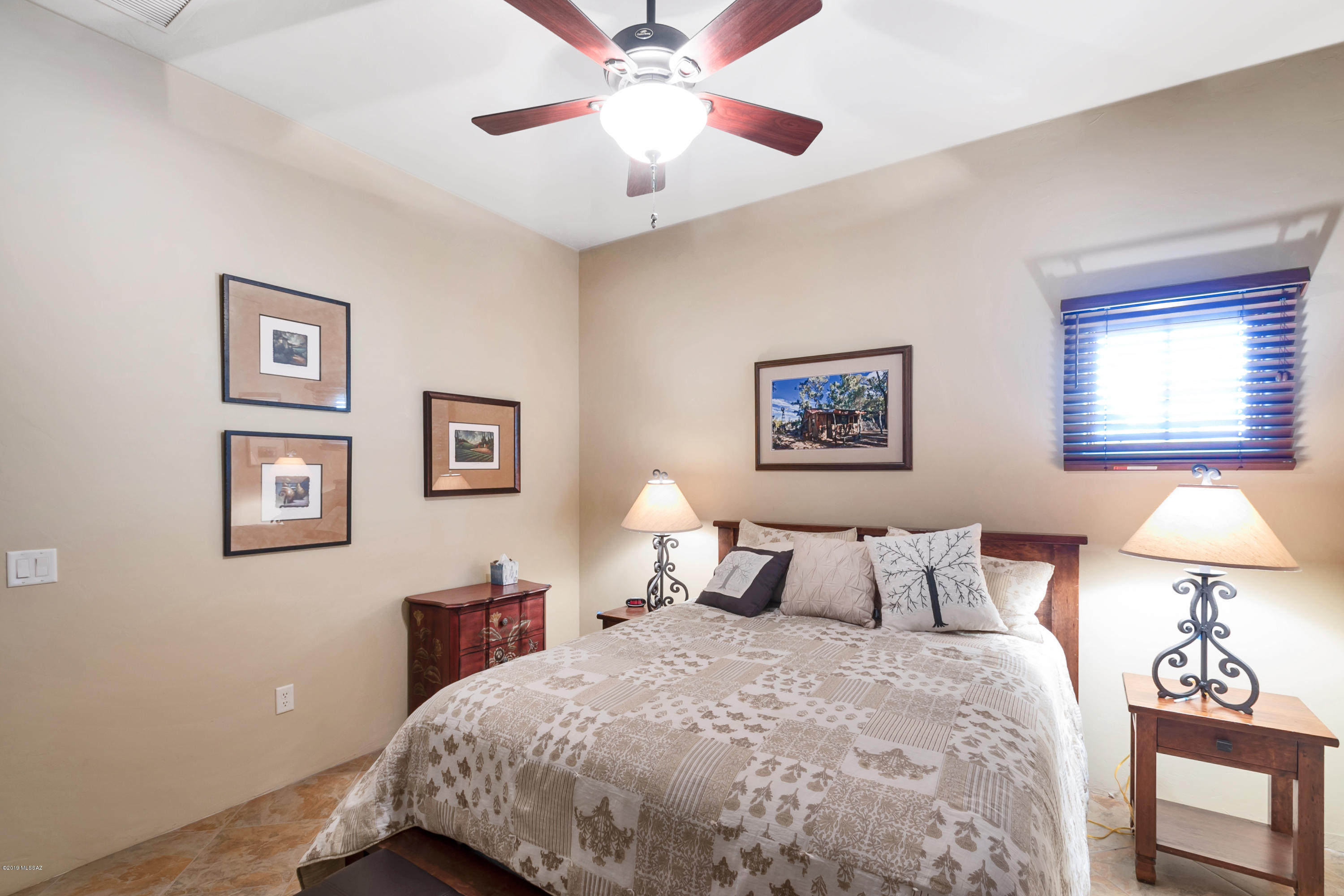Barrio Sentinel Hill - Residential