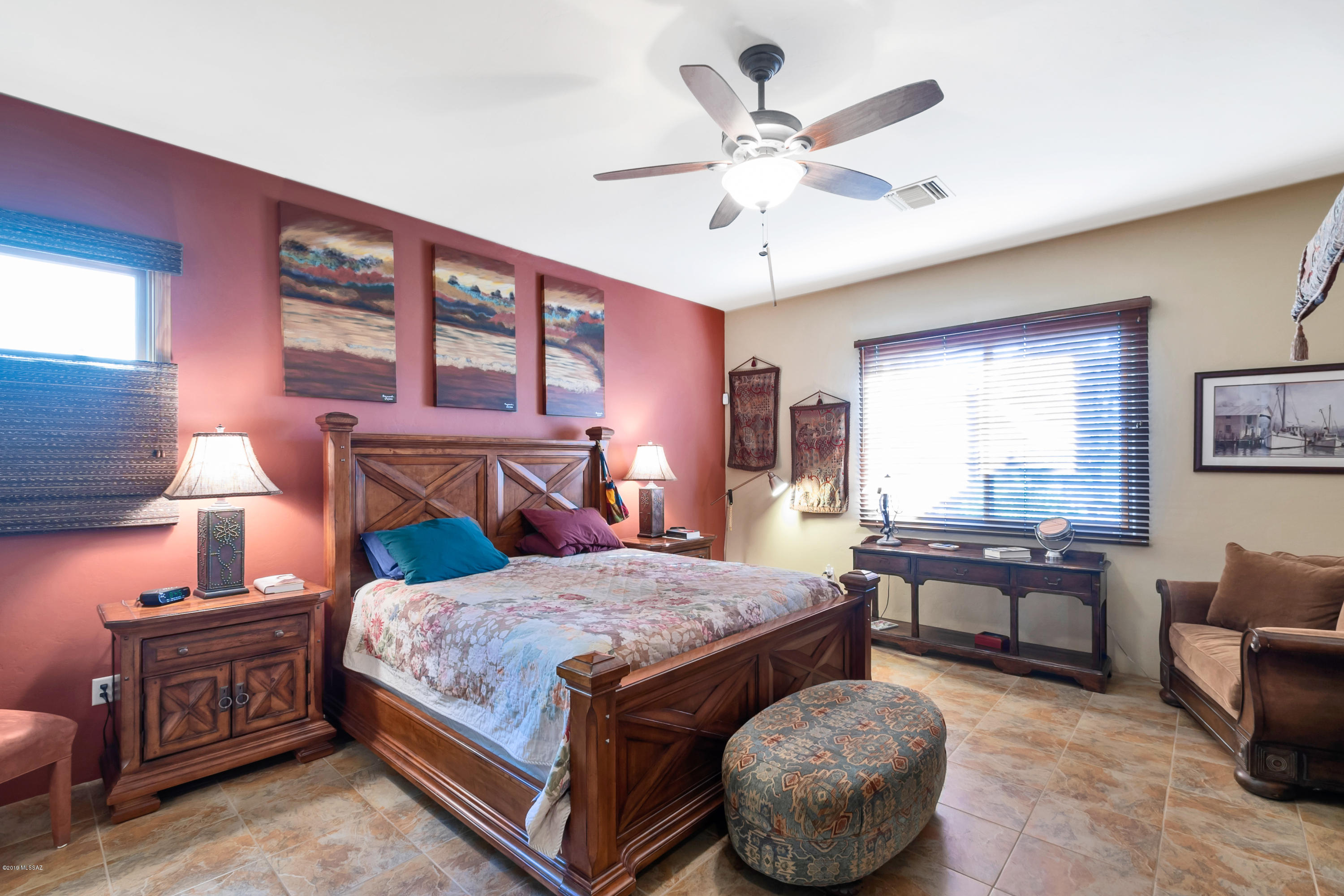 Barrio Sentinel Hill - Residential
