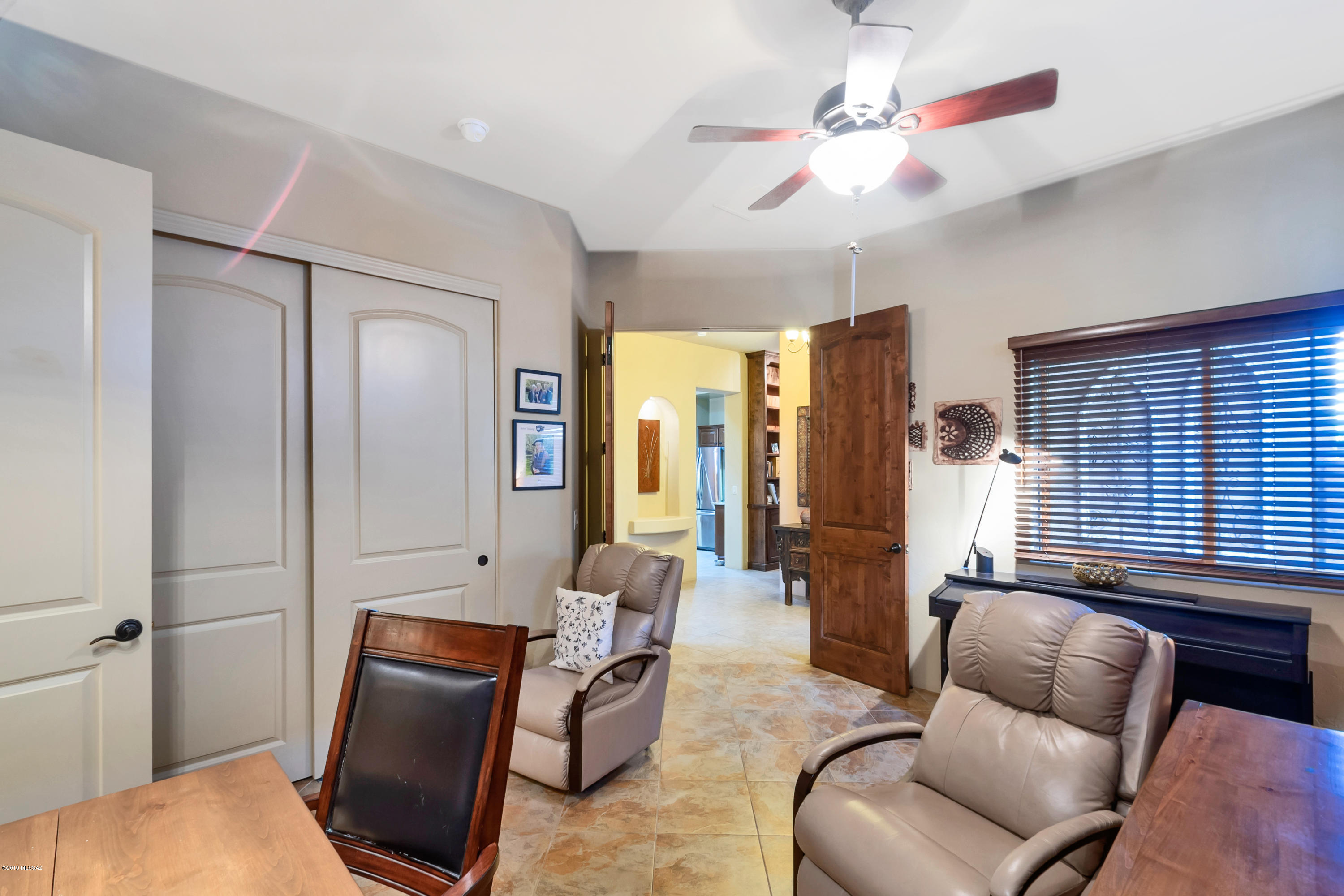 Barrio Sentinel Hill - Residential