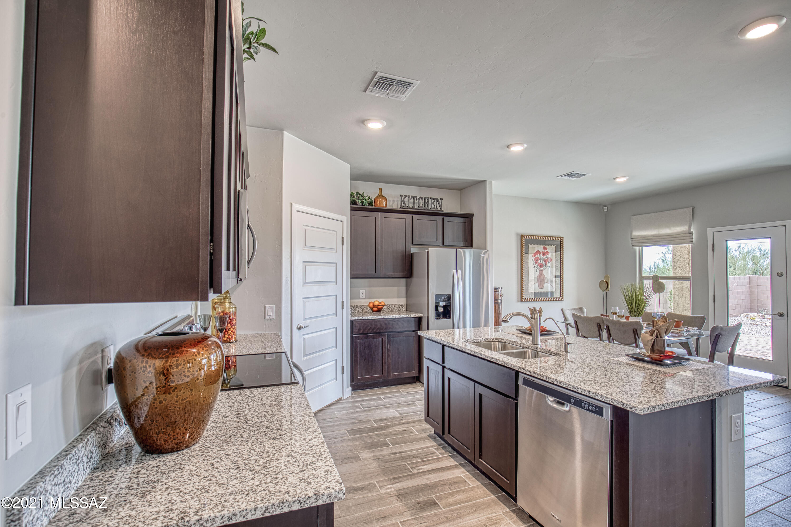 The Village at Barnett - Residential