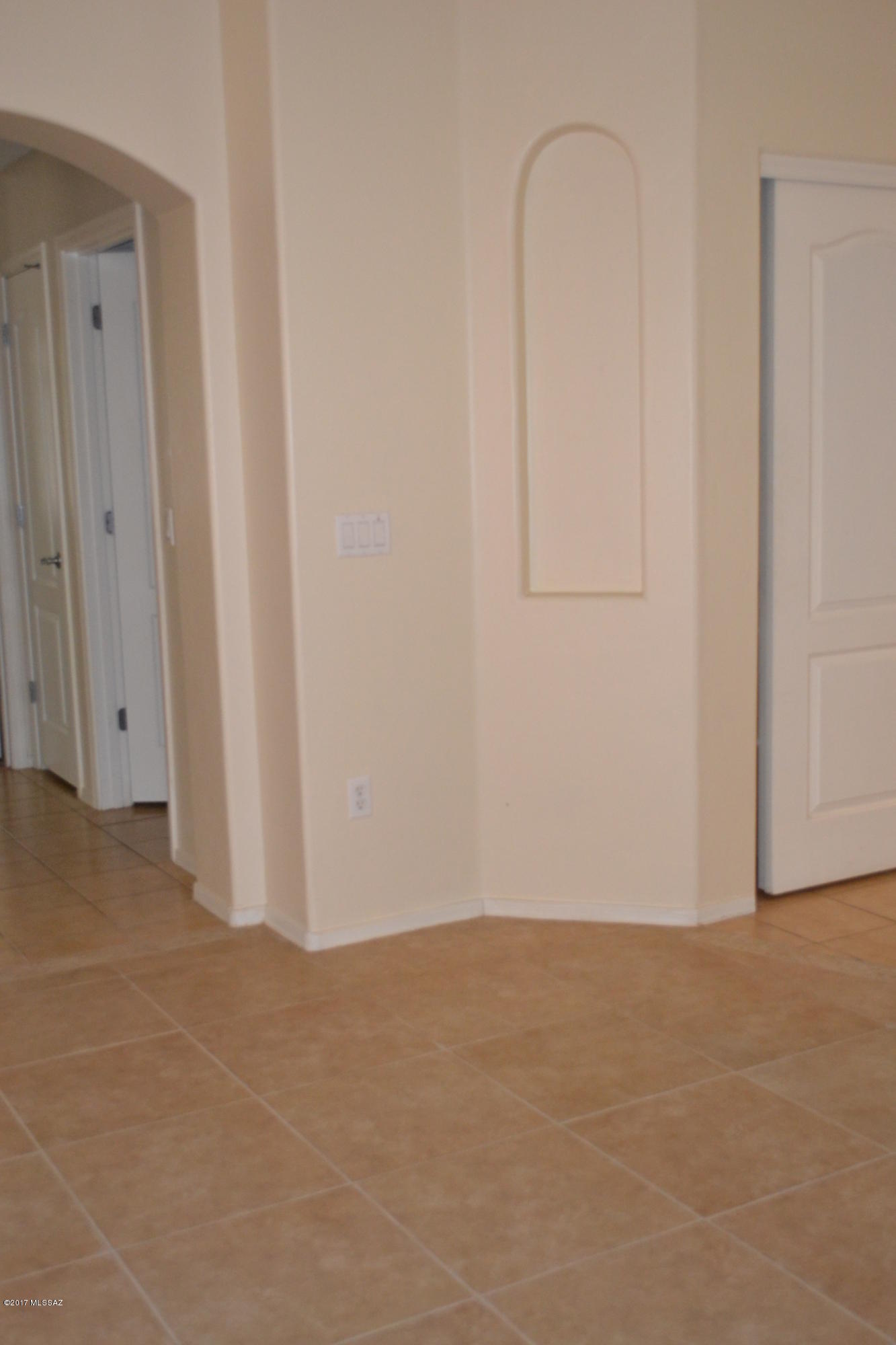 Empire Heights (1-241) - Residential Lease