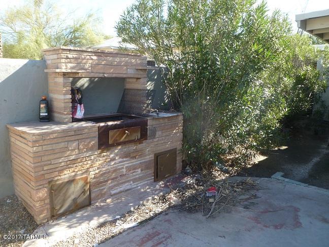 University Home Addition - Residential Lease
