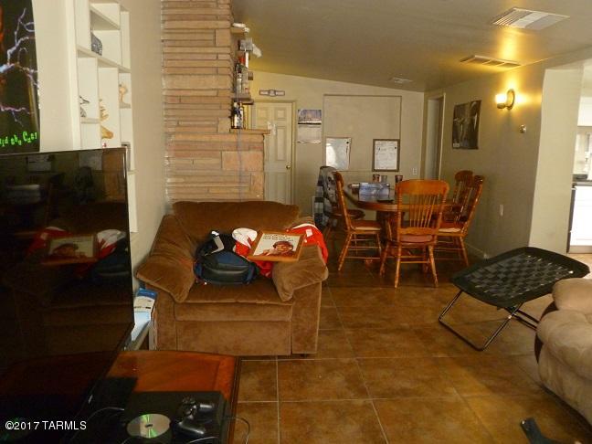 University Home Addition - Residential Lease