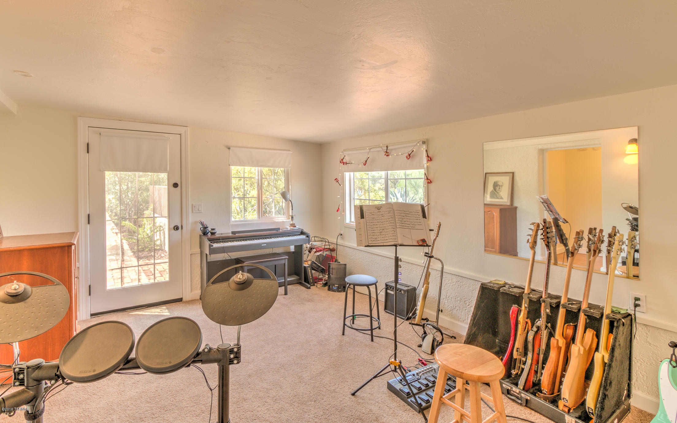 Unsubdivided - Residential