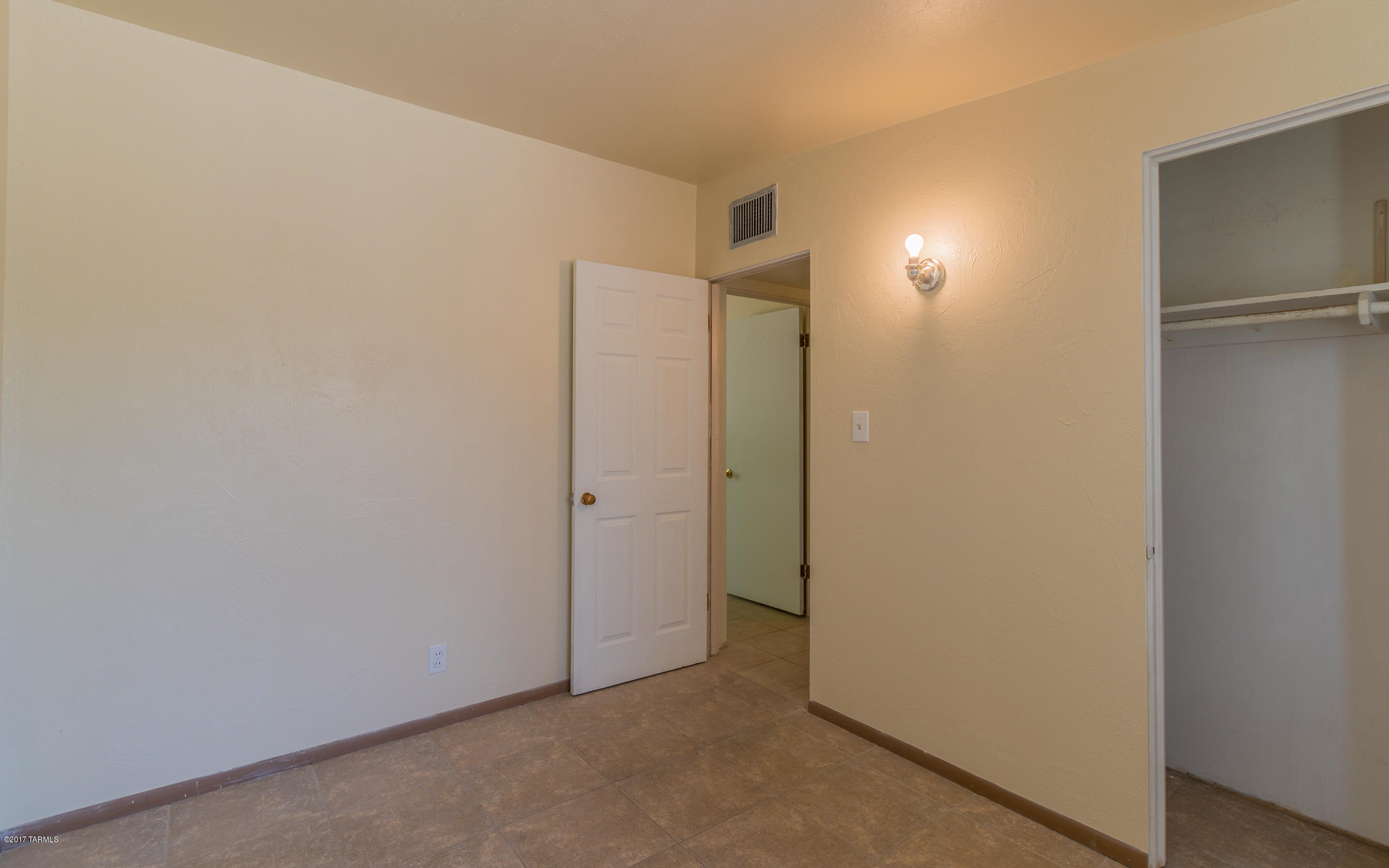 Miramonte Terr - Residential