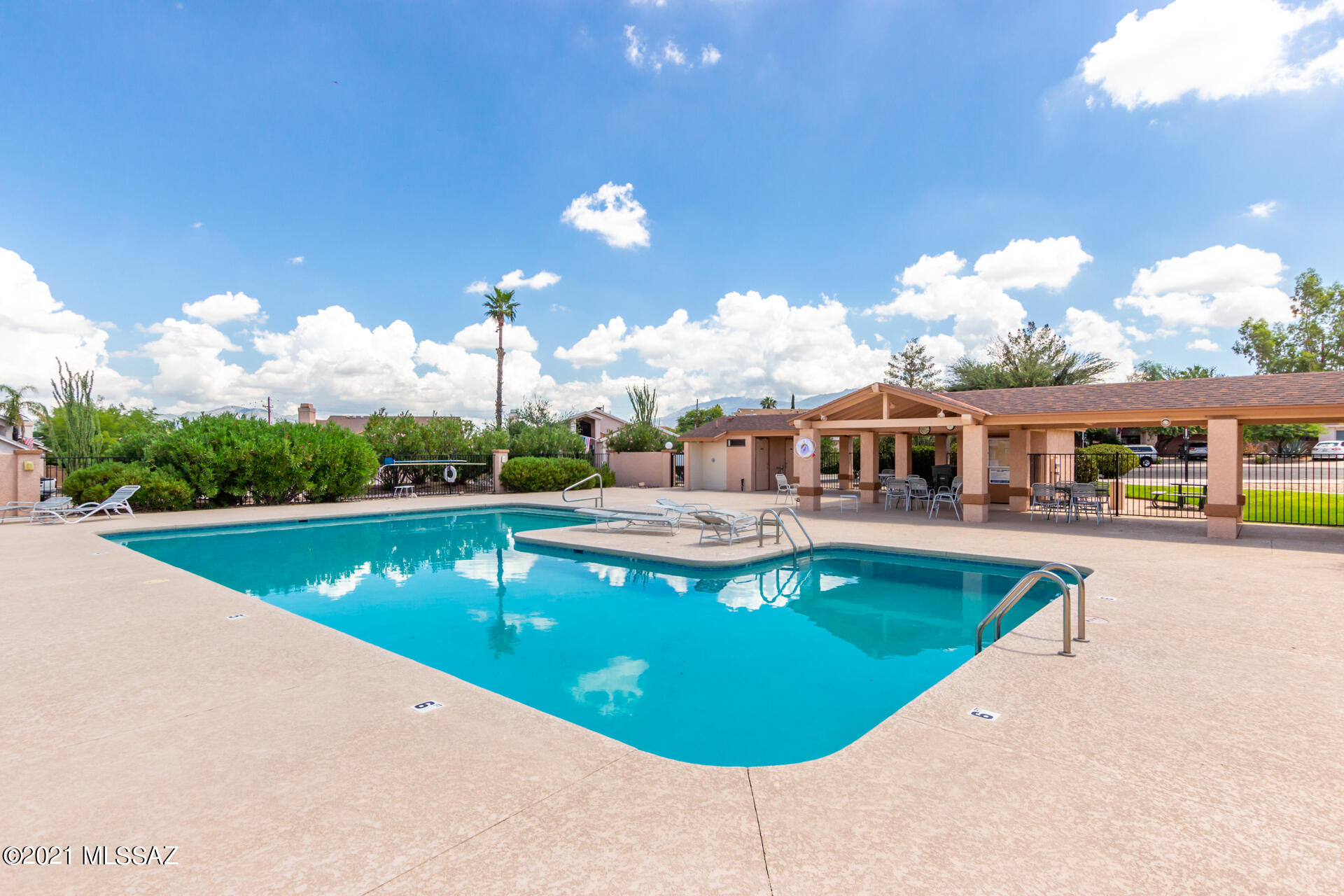 Desert Cove (1-65) - Residential