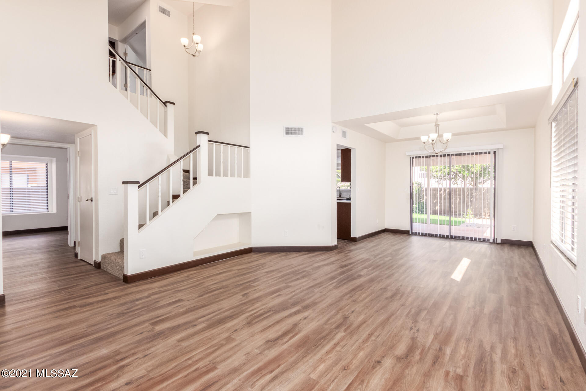 Desert Cove (1-65) - Residential