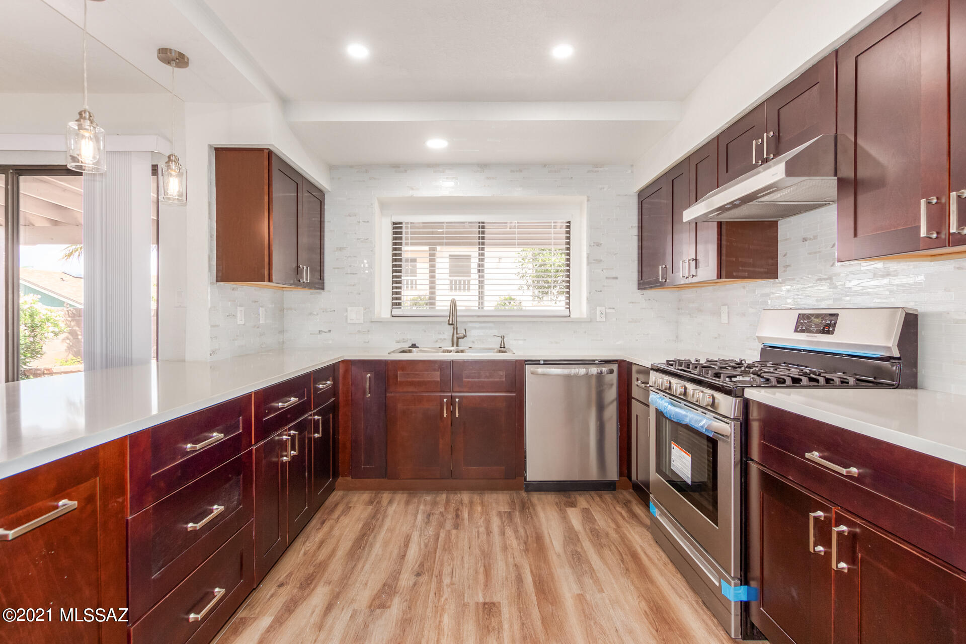 Desert Cove (1-65) - Residential