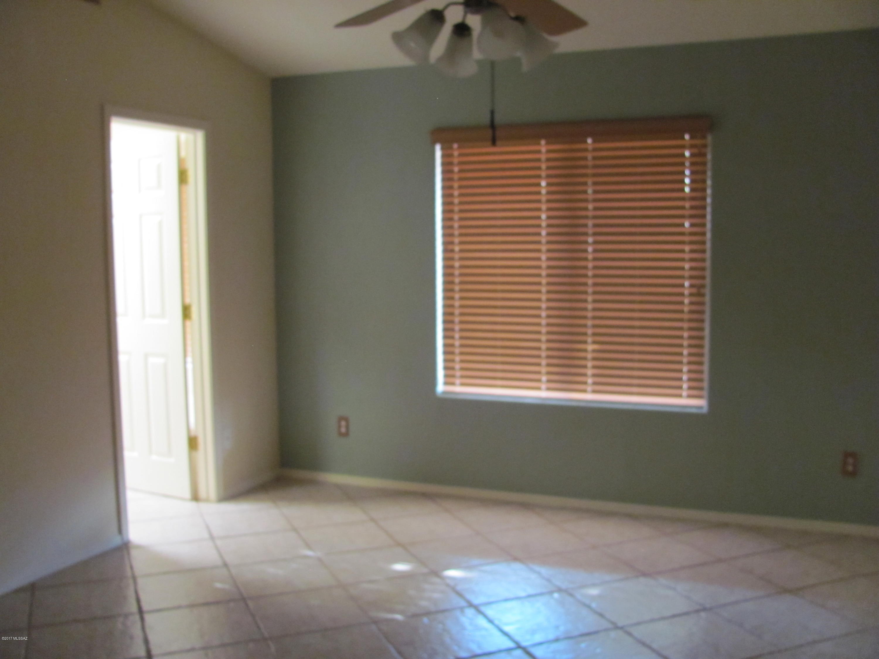 Colony At Oro Valley (The) - Residential Lease
