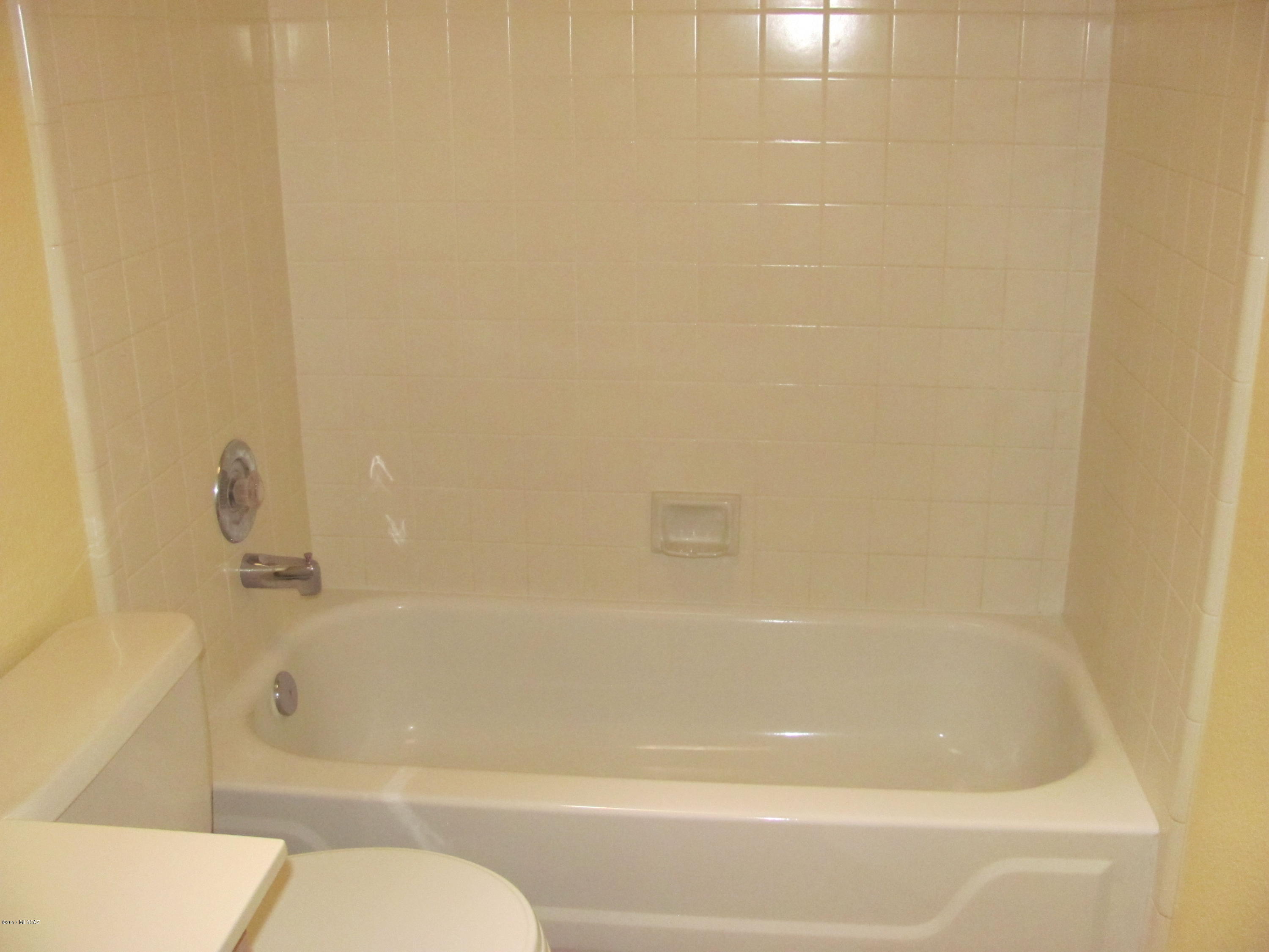 Colony At Oro Valley (The) - Residential Lease