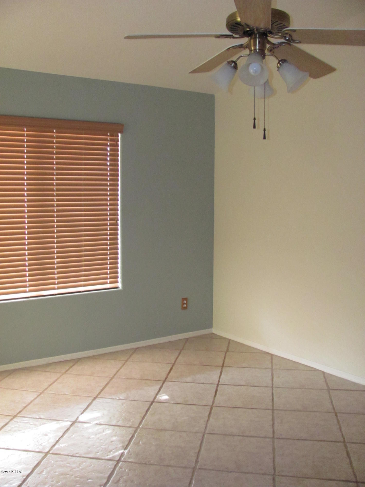 Colony At Oro Valley (The) - Residential Lease