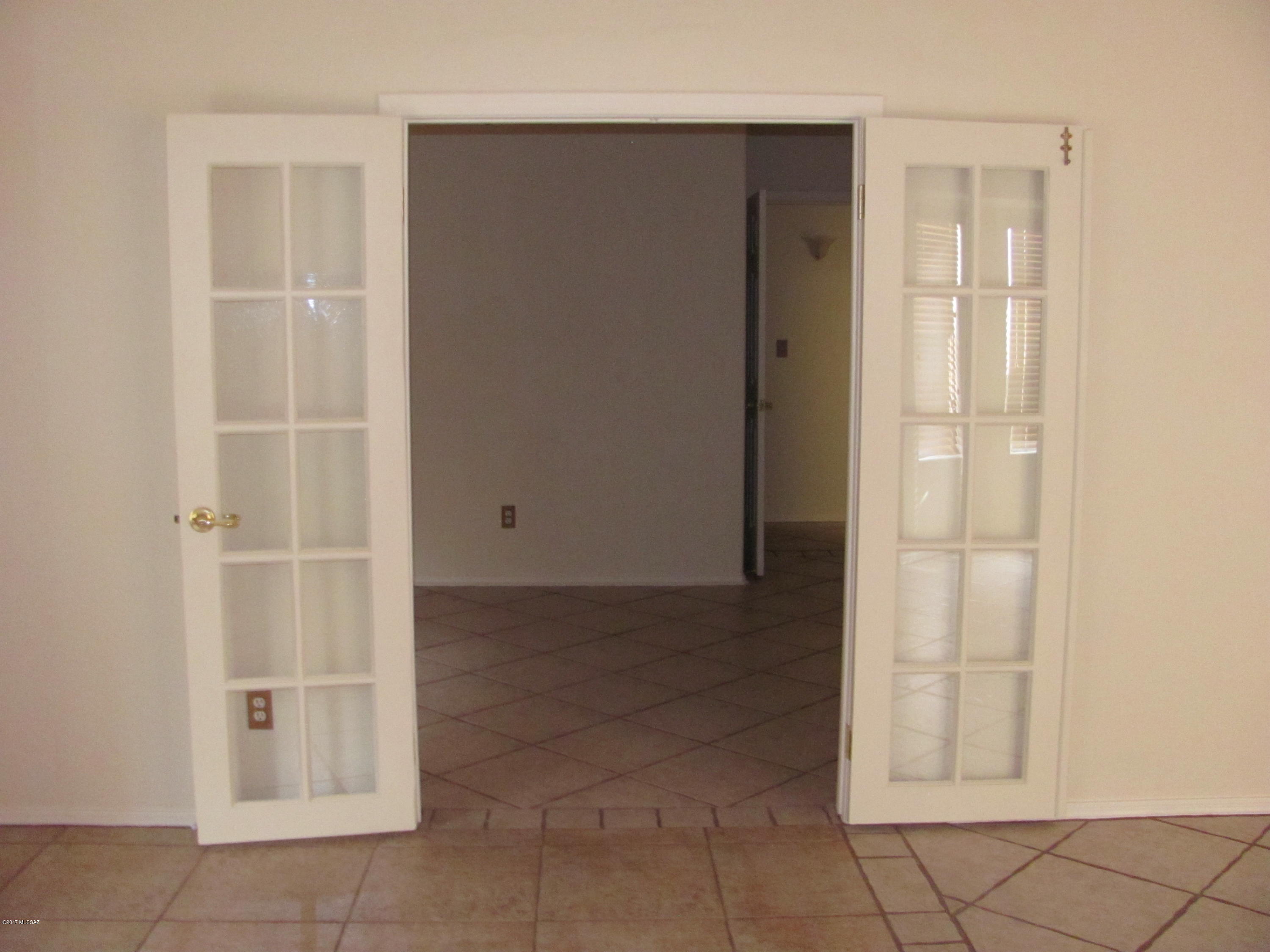 Colony At Oro Valley (The) - Residential Lease