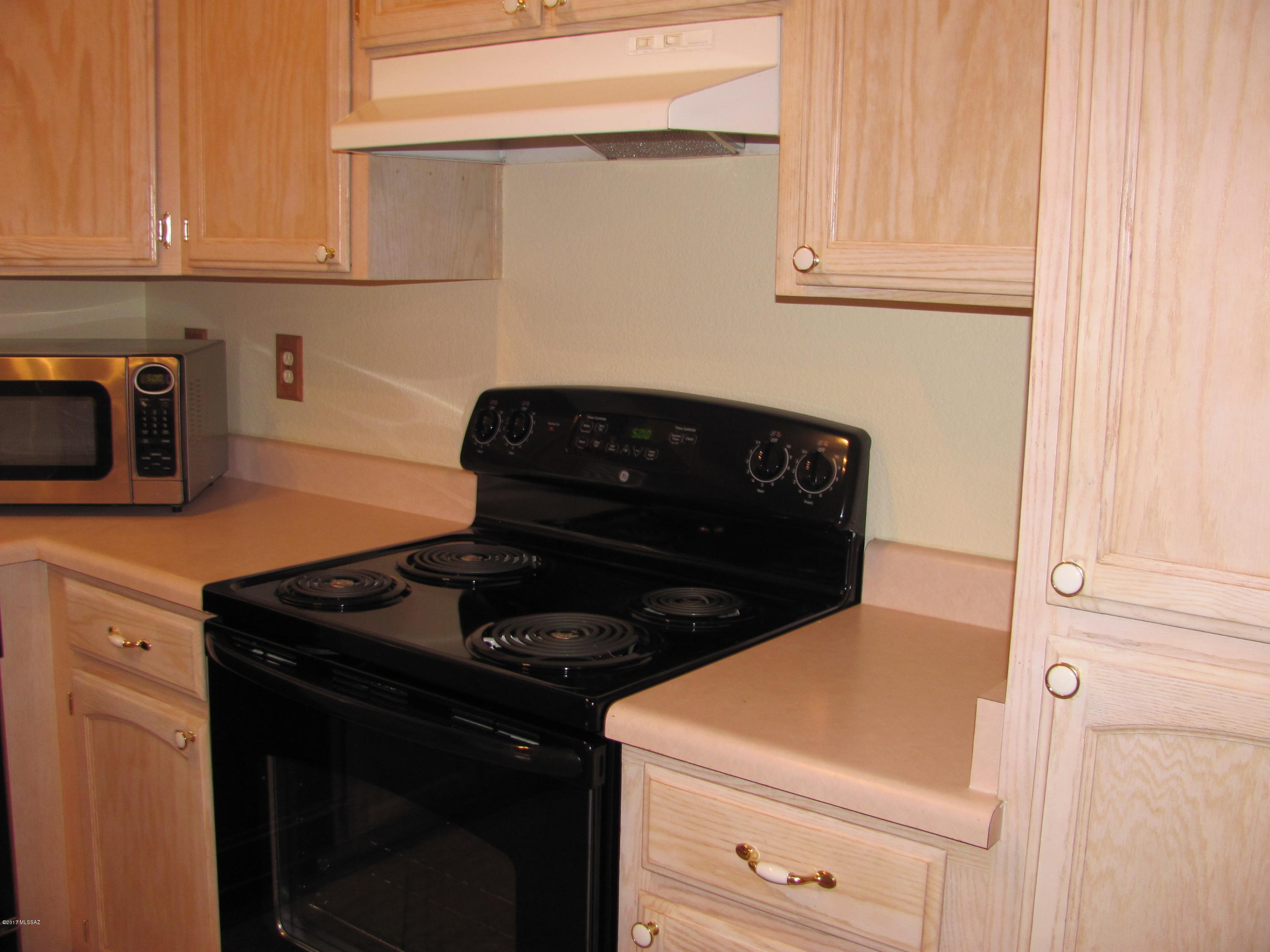 Colony At Oro Valley (The) - Residential Lease