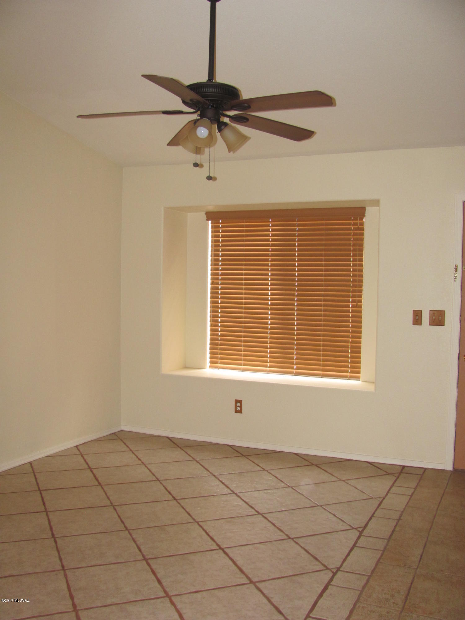 Colony At Oro Valley (The) - Residential Lease