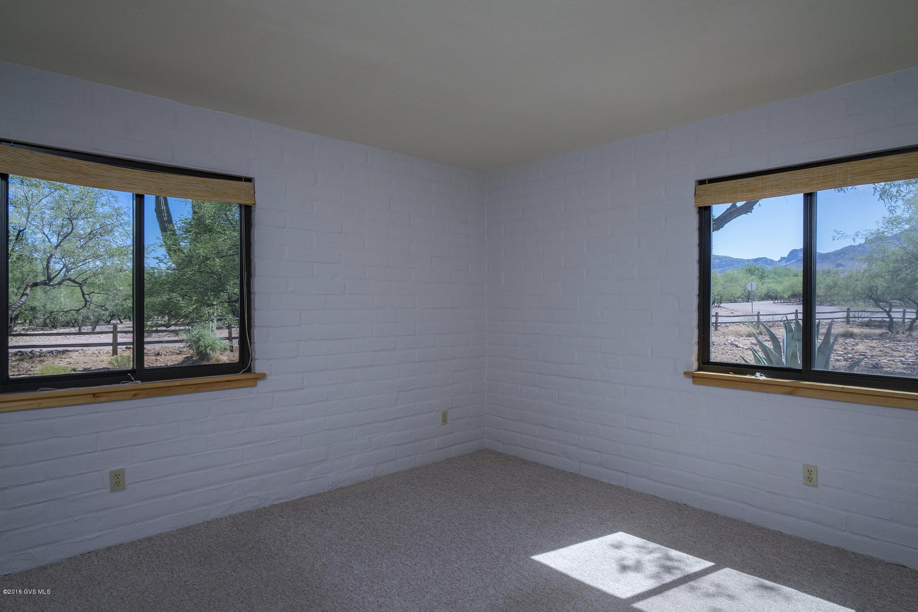 Palo Parado Estates - Residential