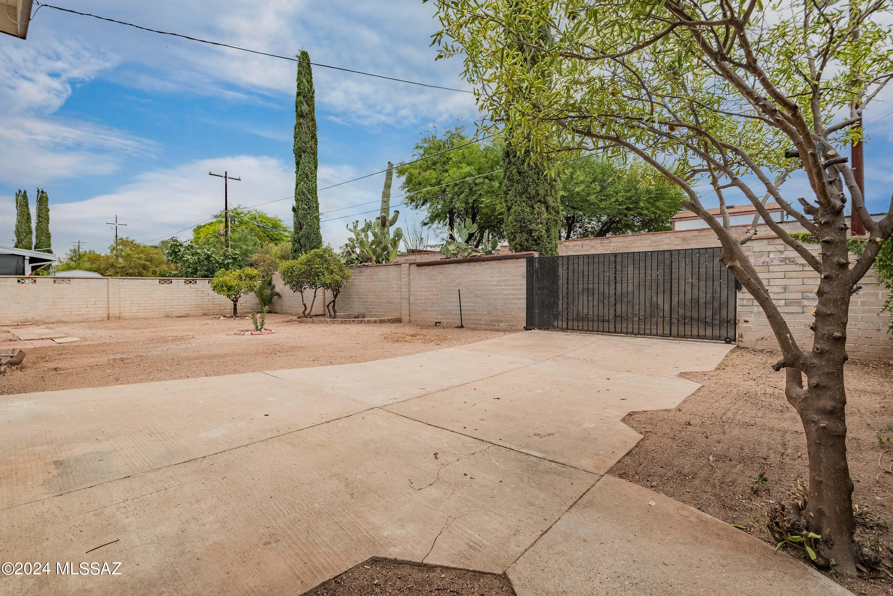 Sambee Gardens - Residential
