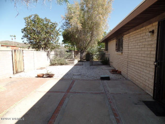 Manzanita Terrace(1-349)(Blks 1-4) - Residential Lease
