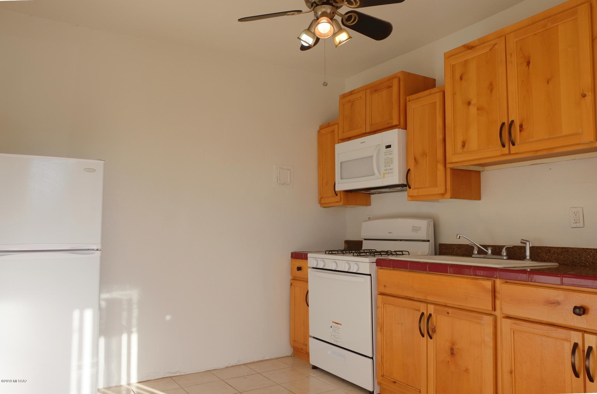 Bronx Park Addition - Residential Lease