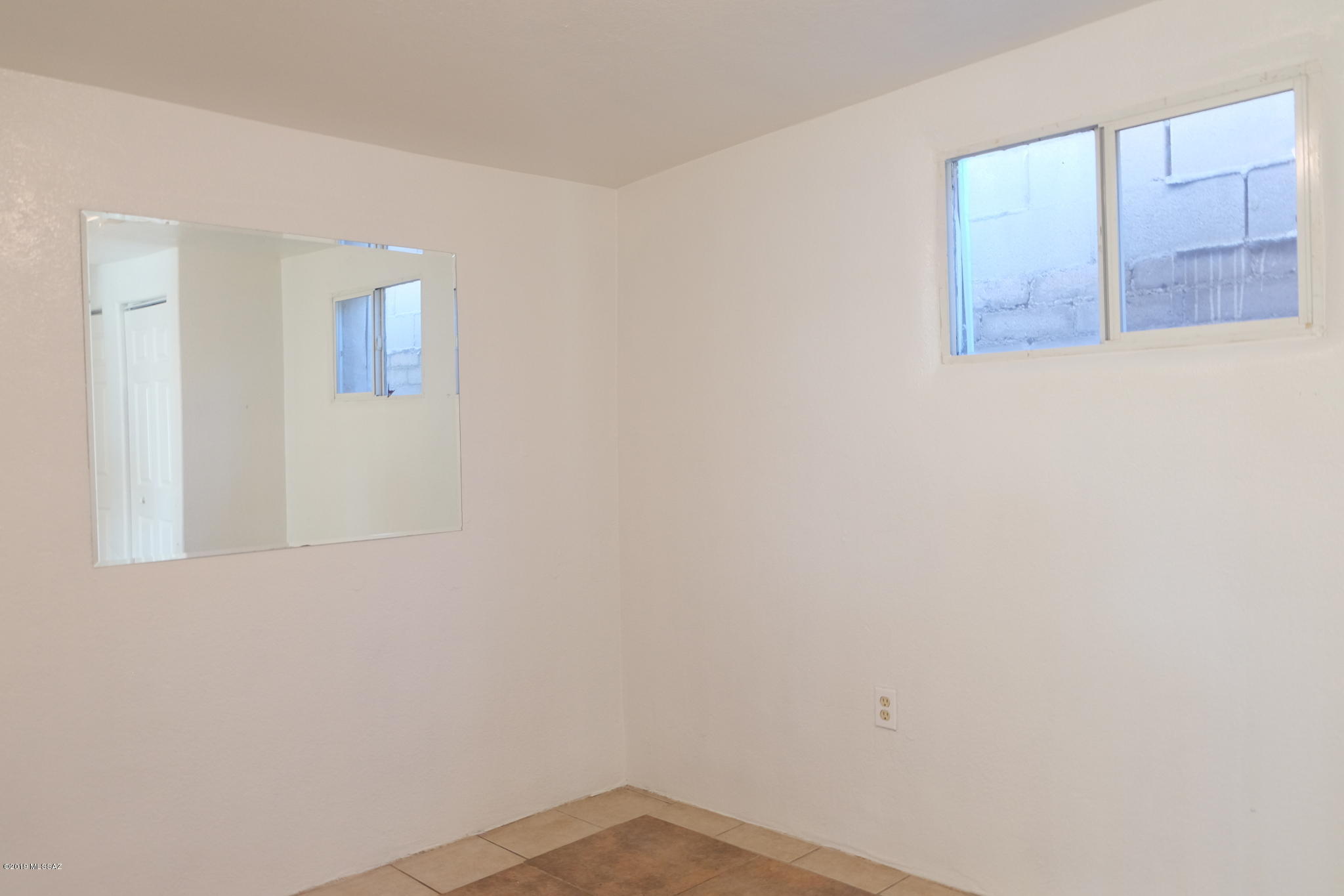 Bronx Park Addition - Residential Lease