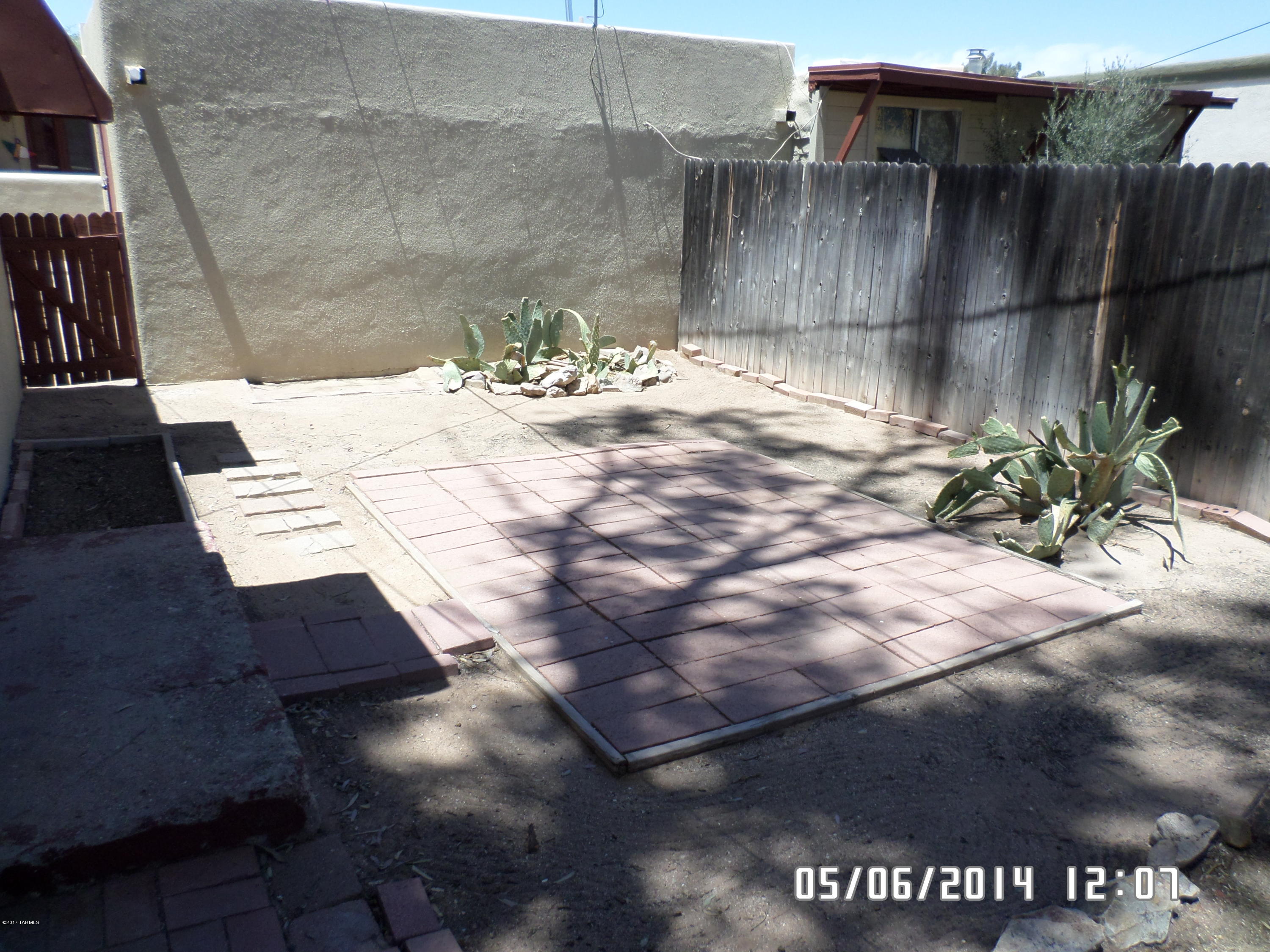 Unsubdivided - Residential Lease