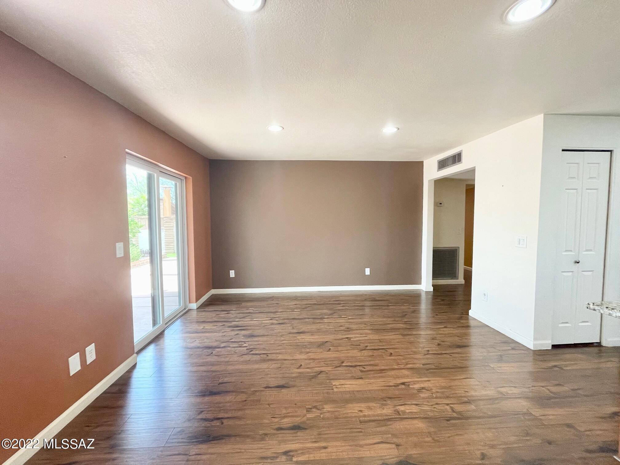 Winterhaven Village (1-78) - Residential Lease