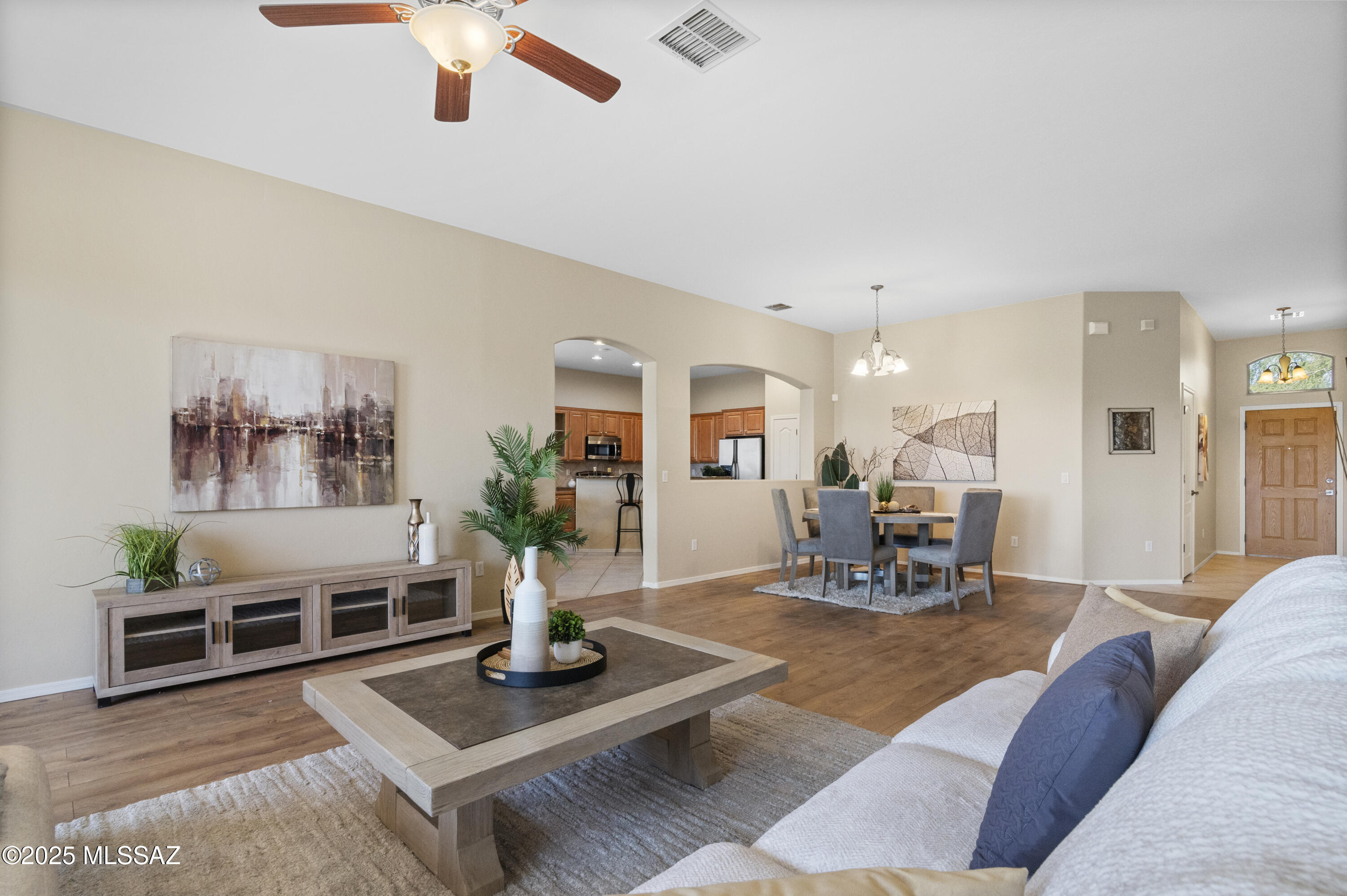 Rancho Del Lago (1-100) - Residential