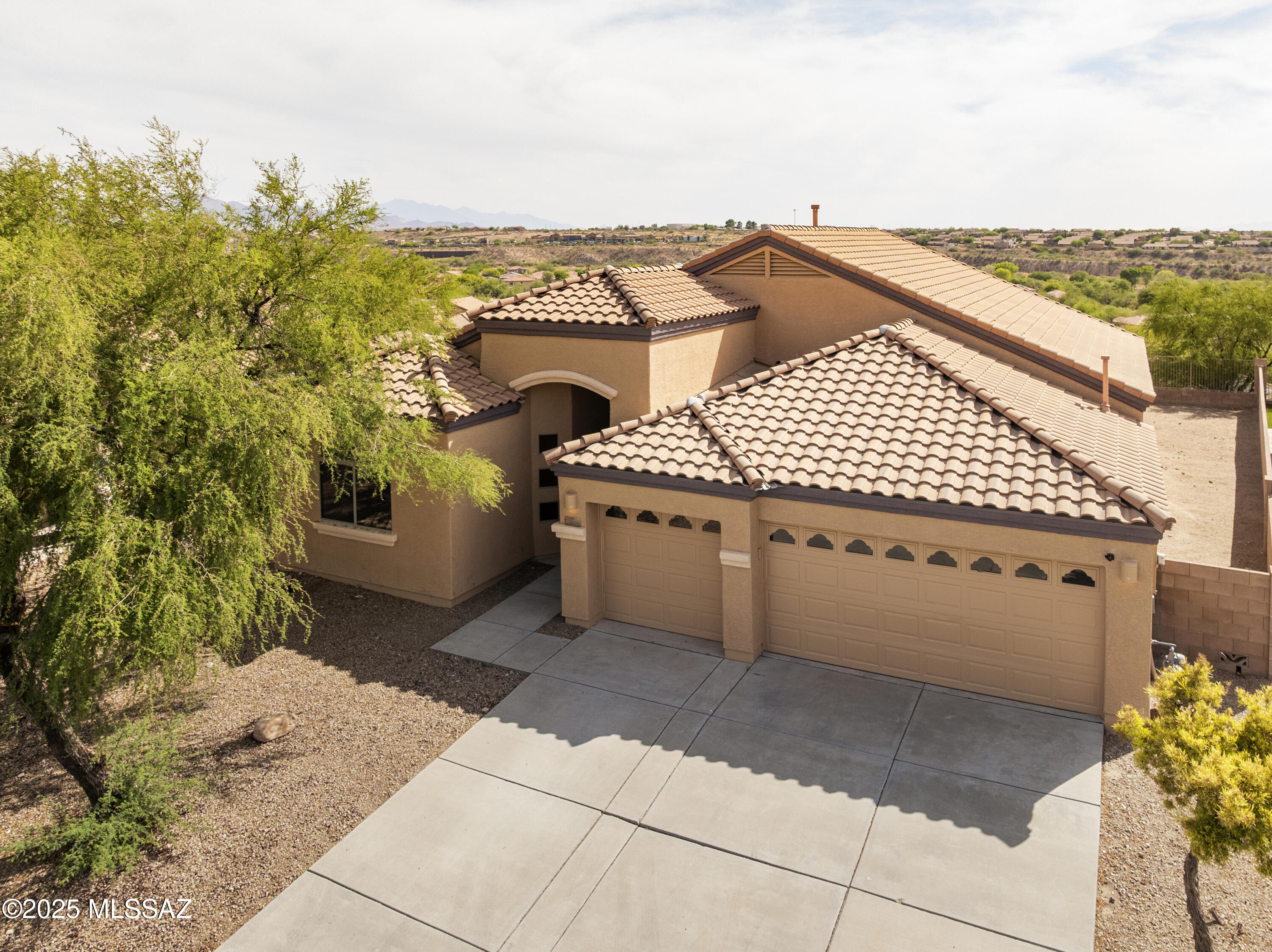 Rancho Del Lago (1-100) - Residential