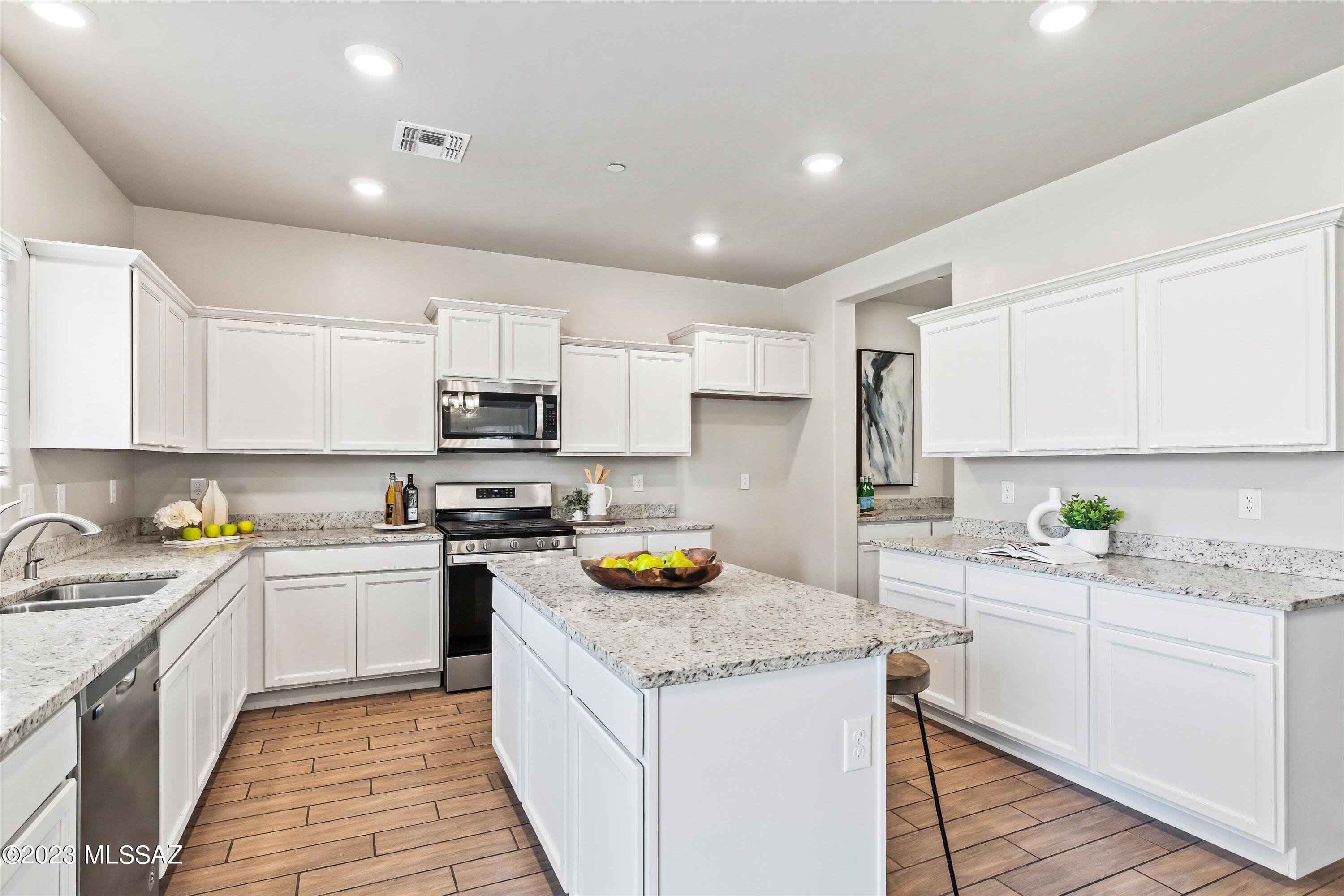 Saguaro Bloom 7A - Residential